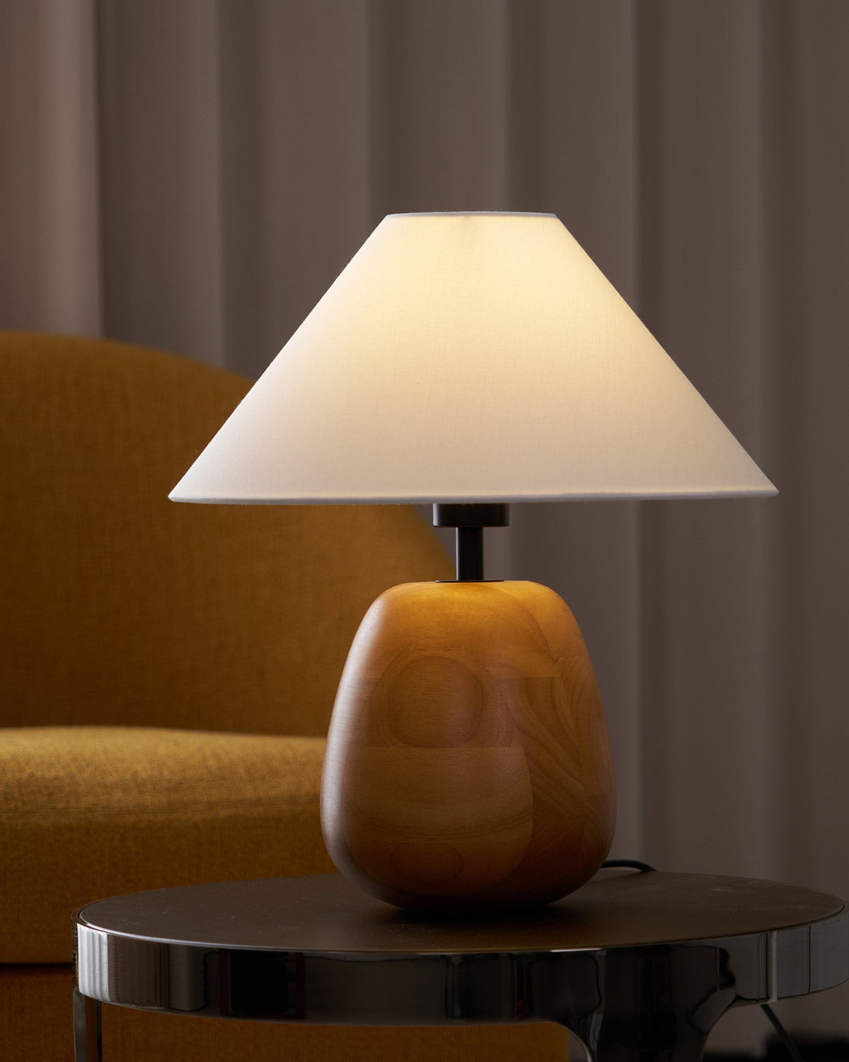 irving-wood-table-lamp