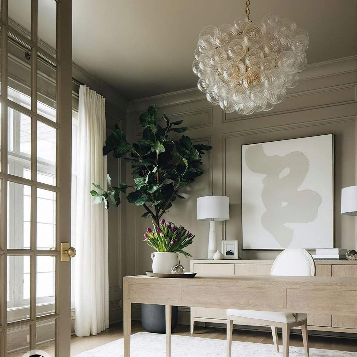 Lumière Cascade Glass Ball Chandelier – Modern Sculptural Pendant Light