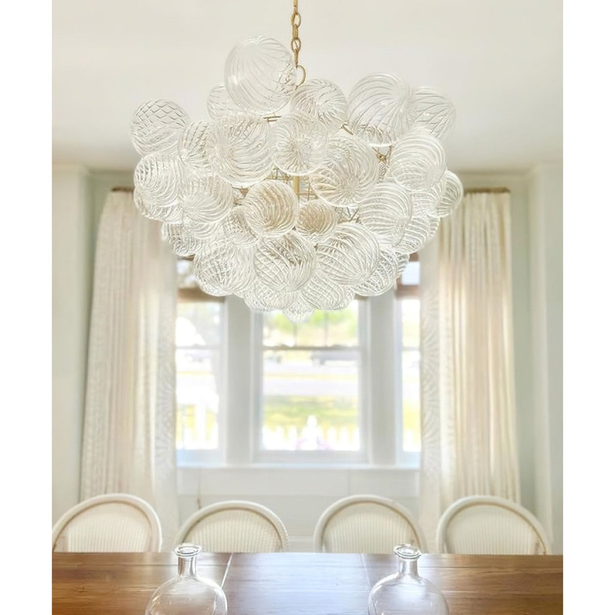 Lumière Cascade Glass Ball Chandelier – Modern Sculptural Pendant Light