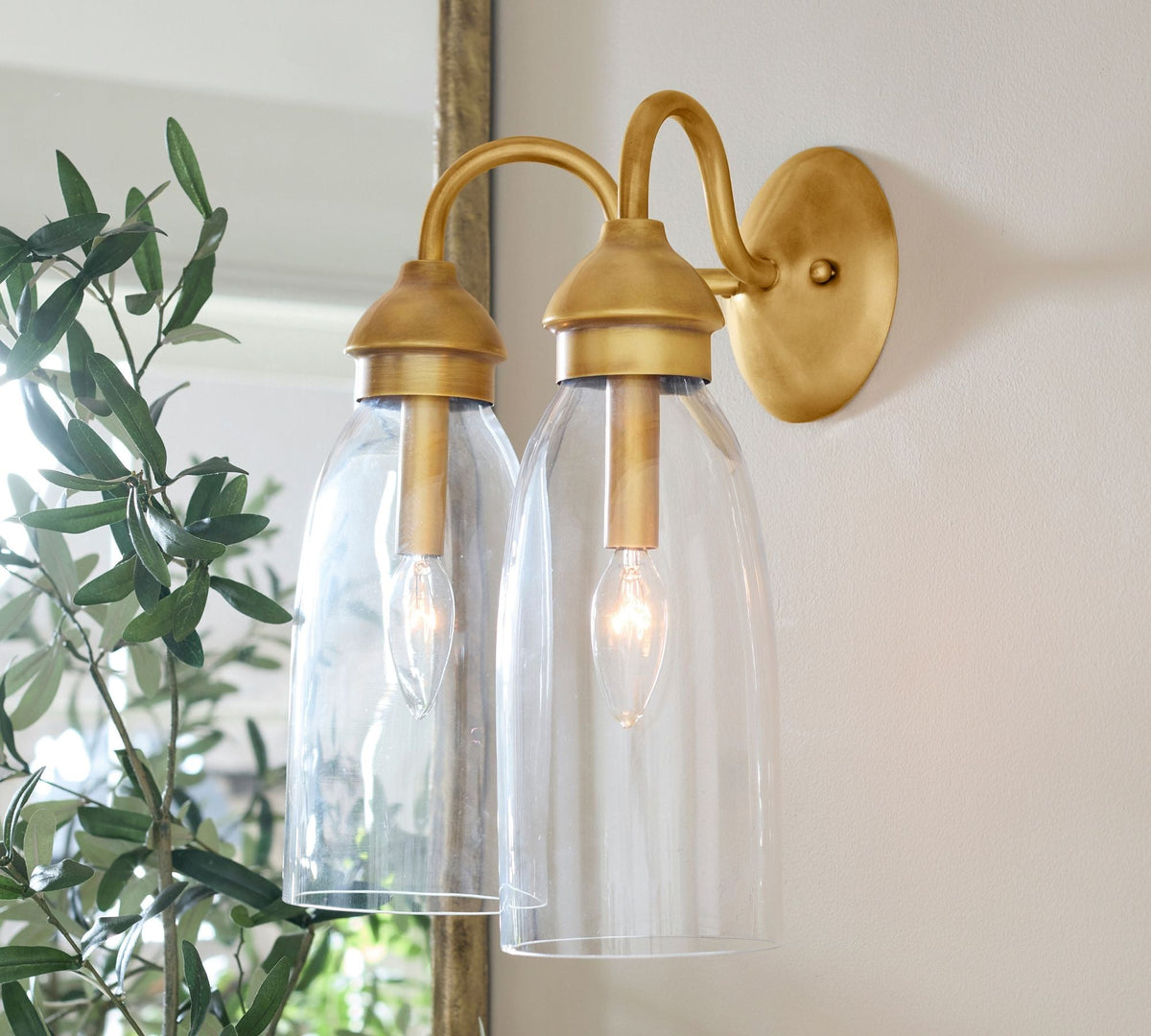 halstead-wall-lamp