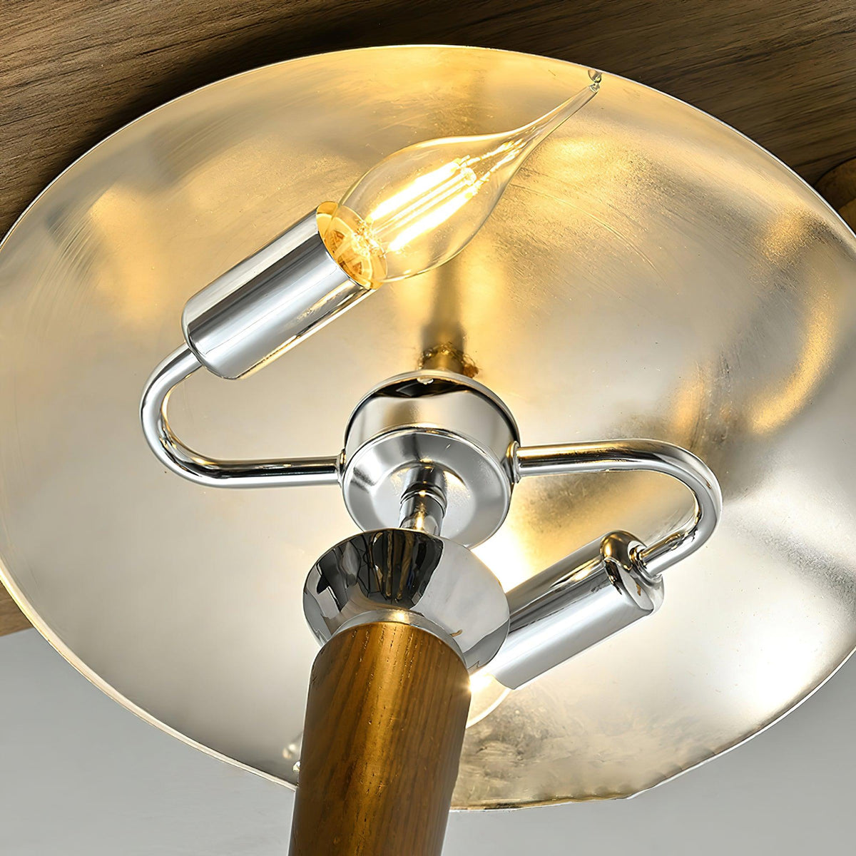 helmet-floor-lamp