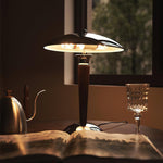 helmet-table-lam