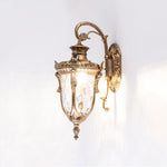 heritage-outdoor-wall-lamp