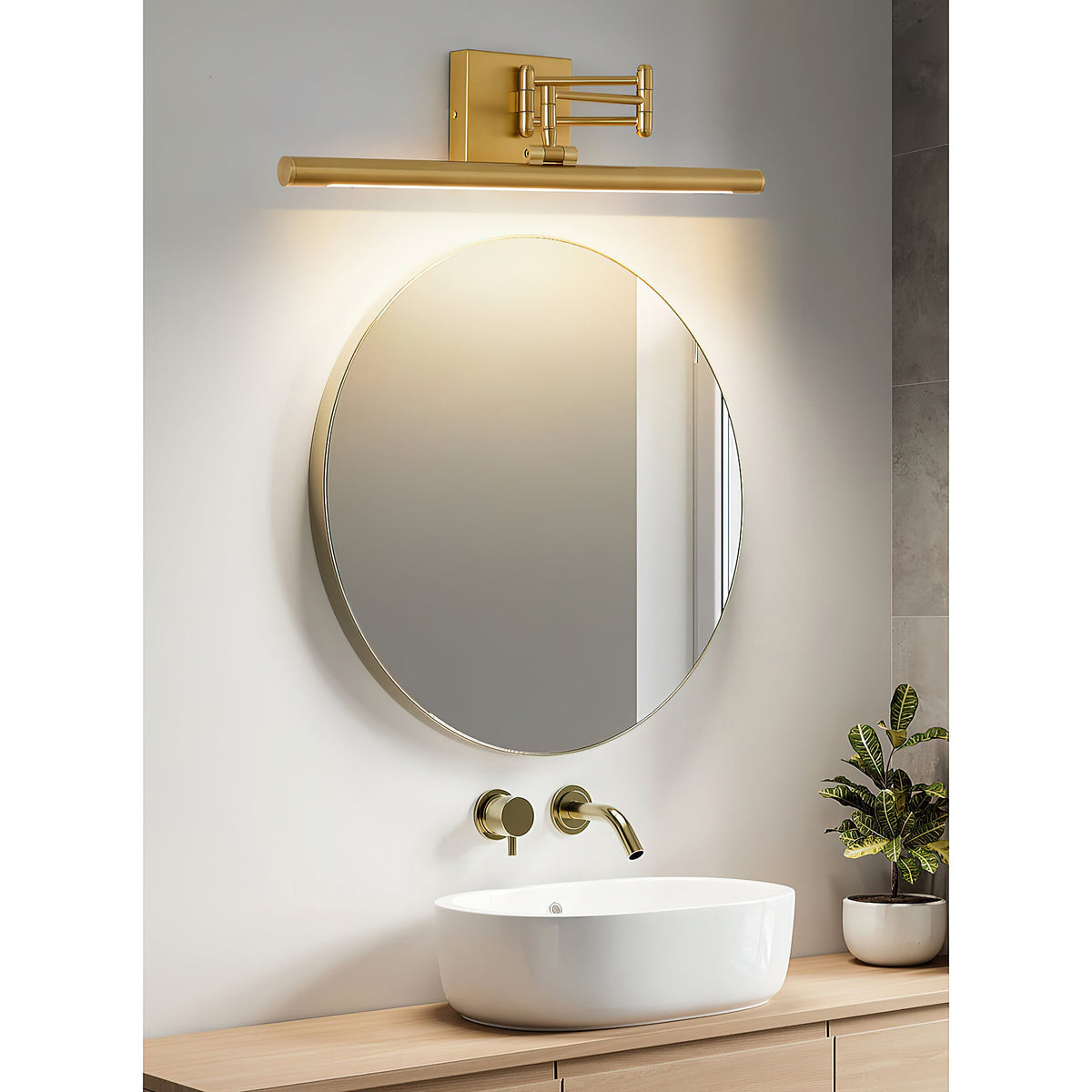 hinkley-stokes-brass-wall-lamp