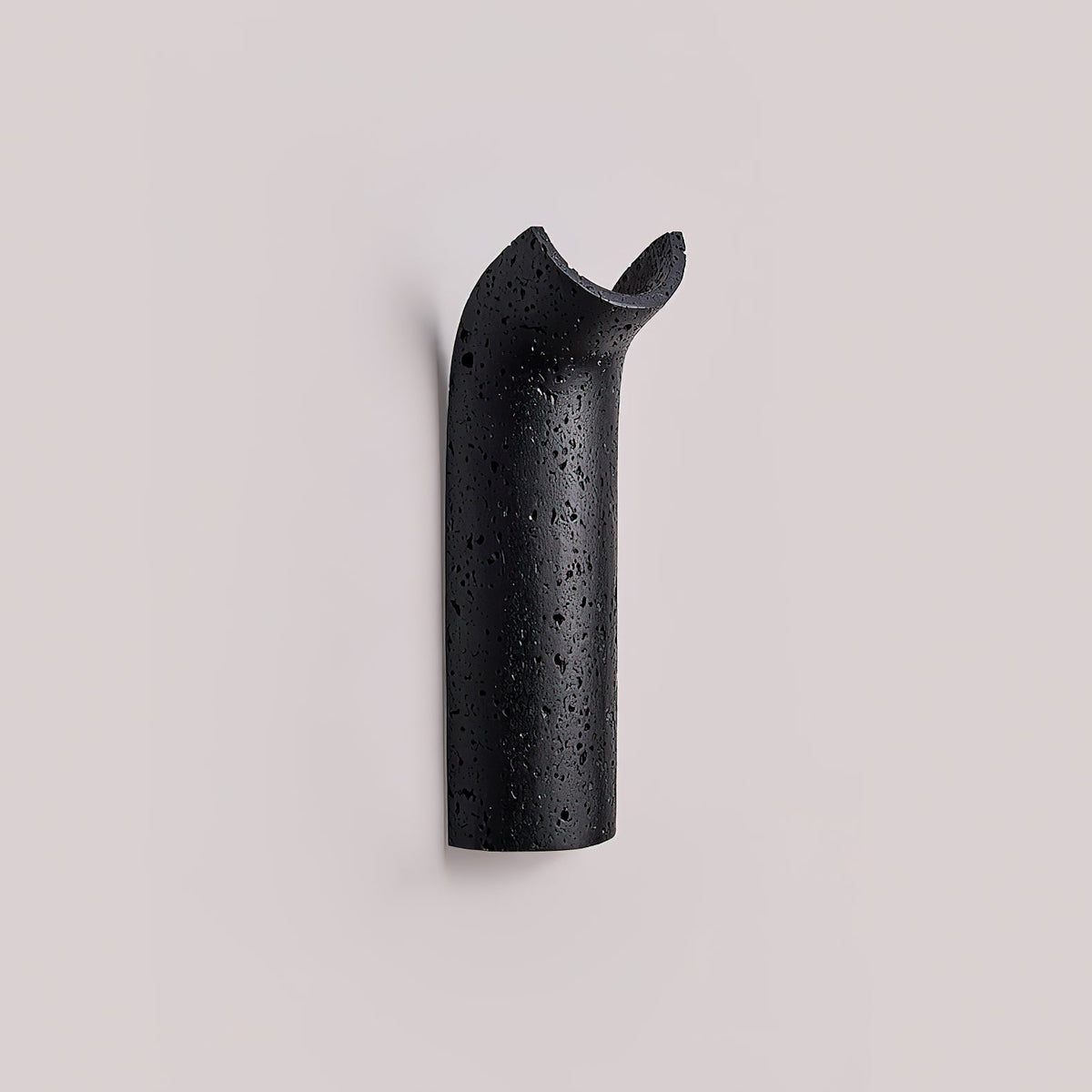 hobart-wall-lamp