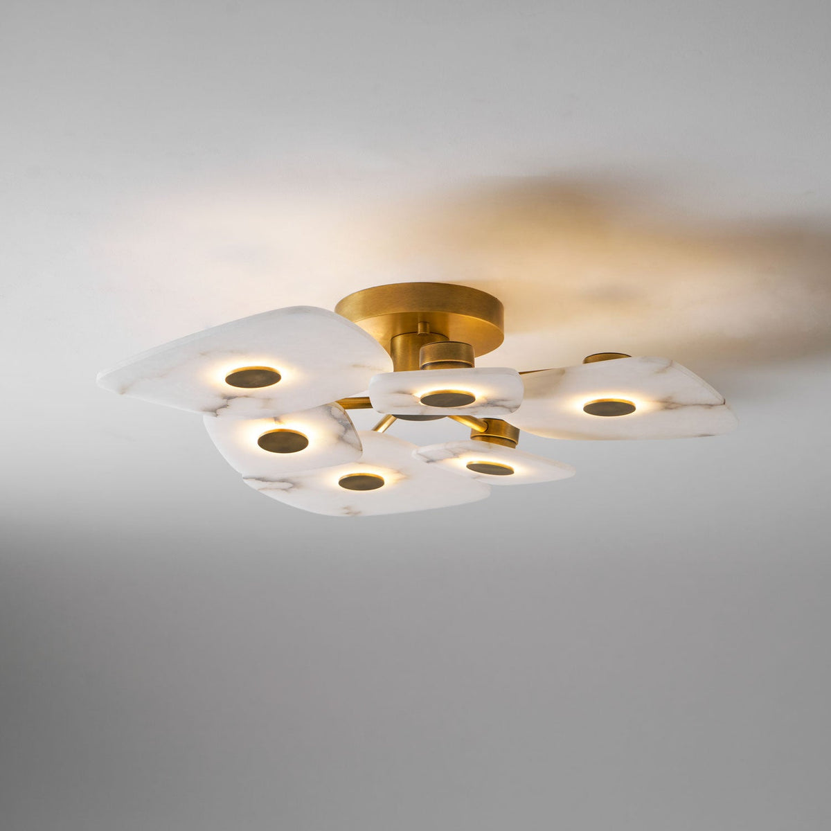 holmdel-ceiling-lamp