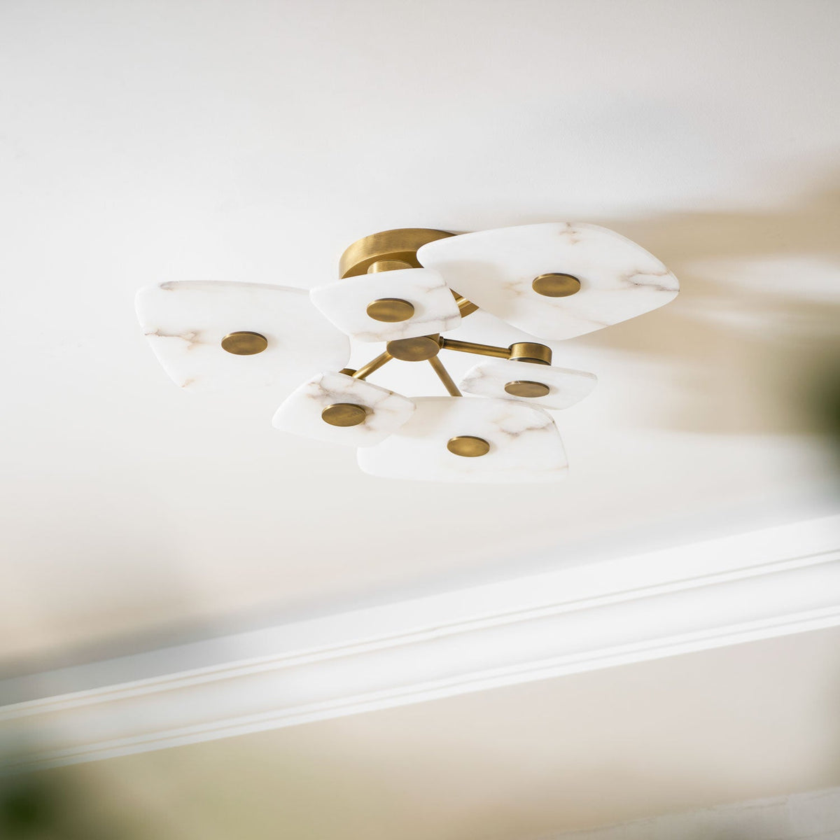 holmdel-ceiling-lamp