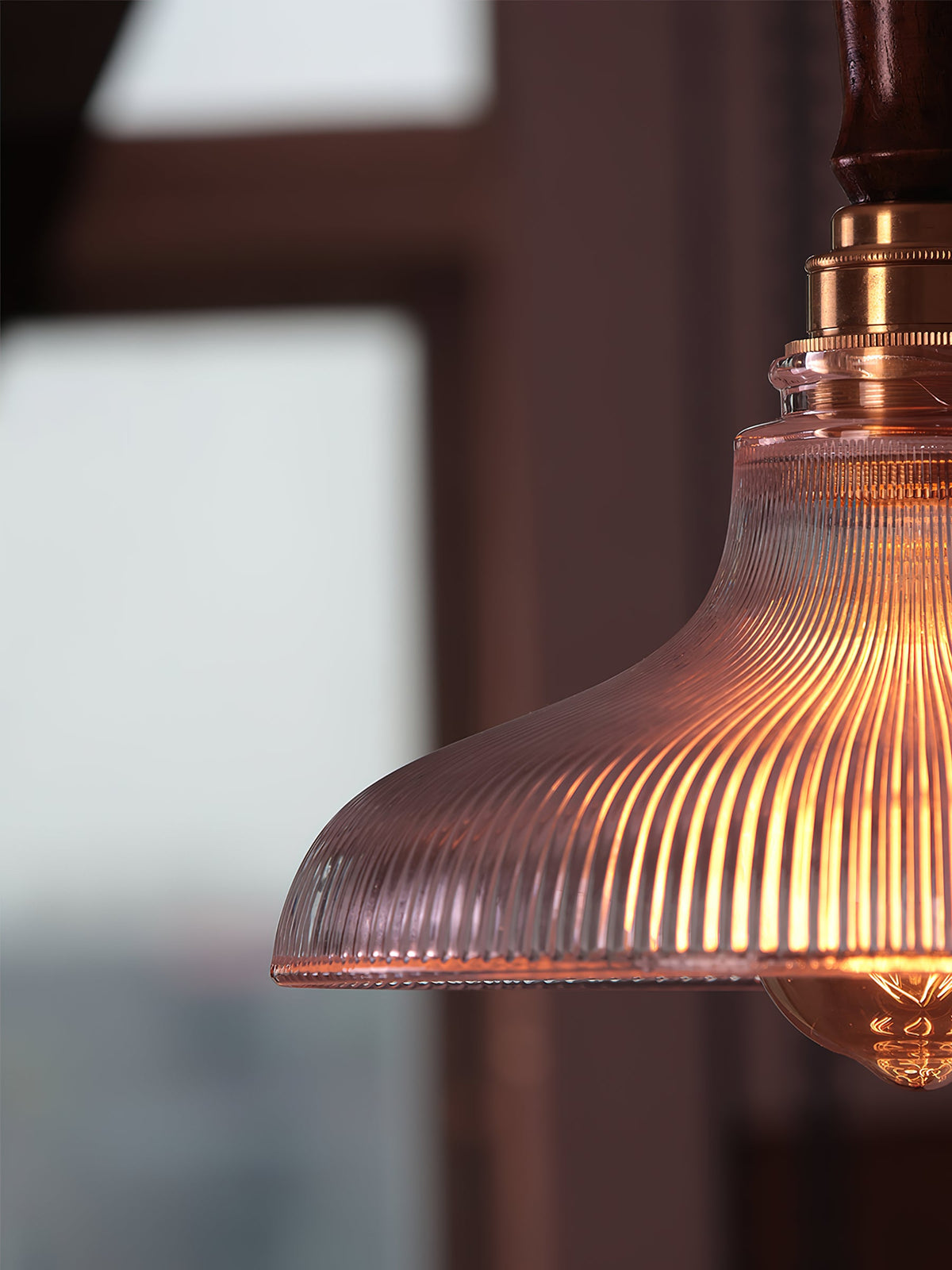 holophane-pendant-light