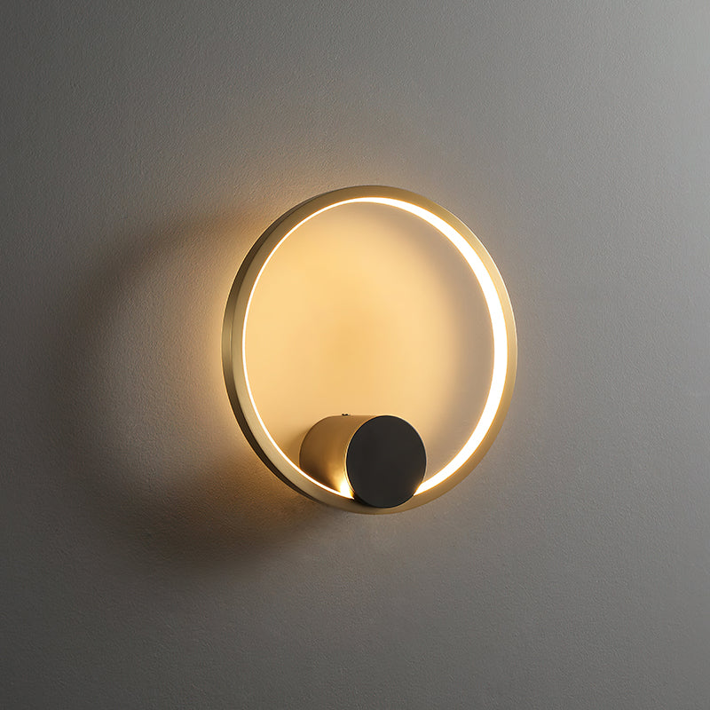 holy-brass-wall-lamp