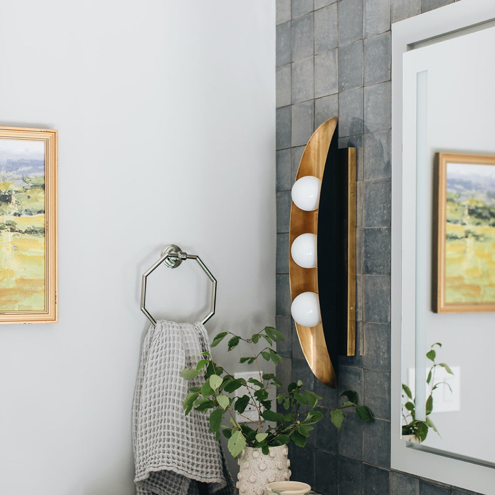 hopper-wall-lamp
