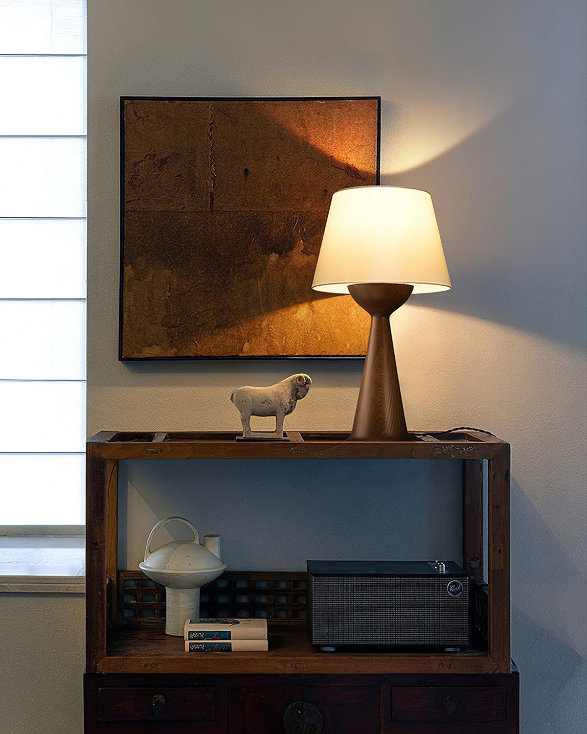 hourglass-wood-table-lamp