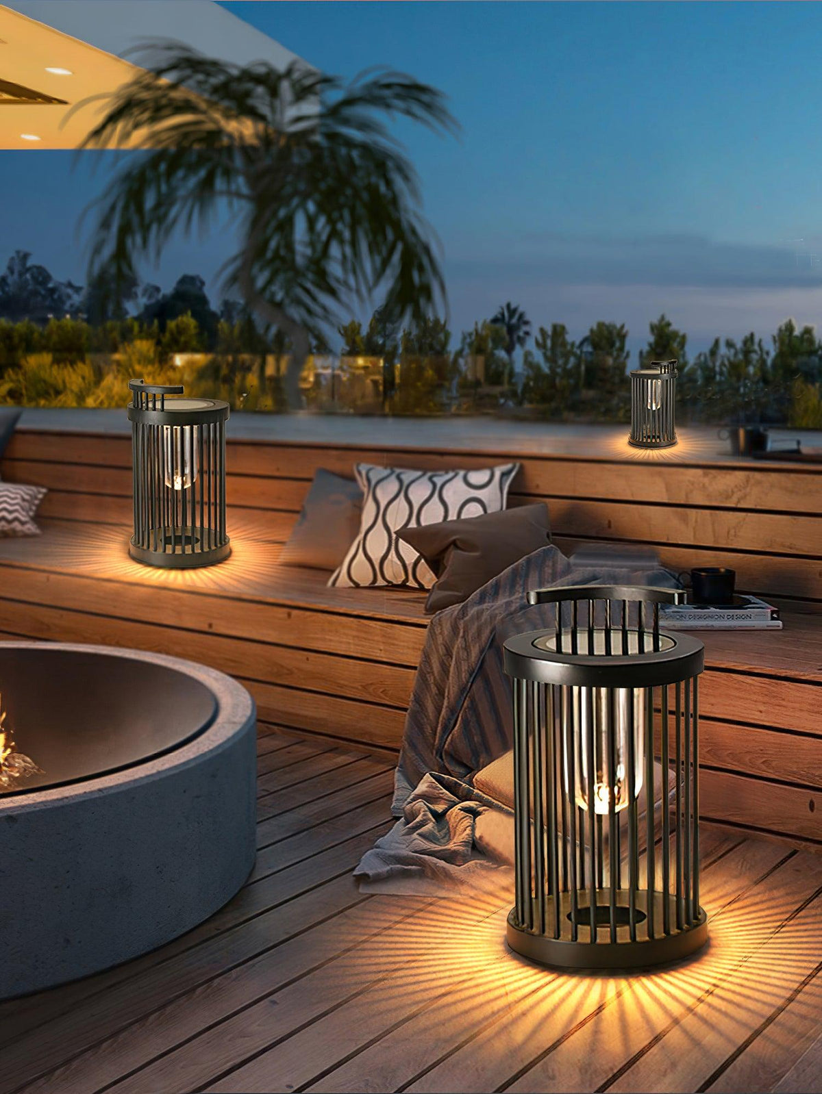 Art Deco Hurricane Ruhlmann Outdoor LED Table Lamp in Black
