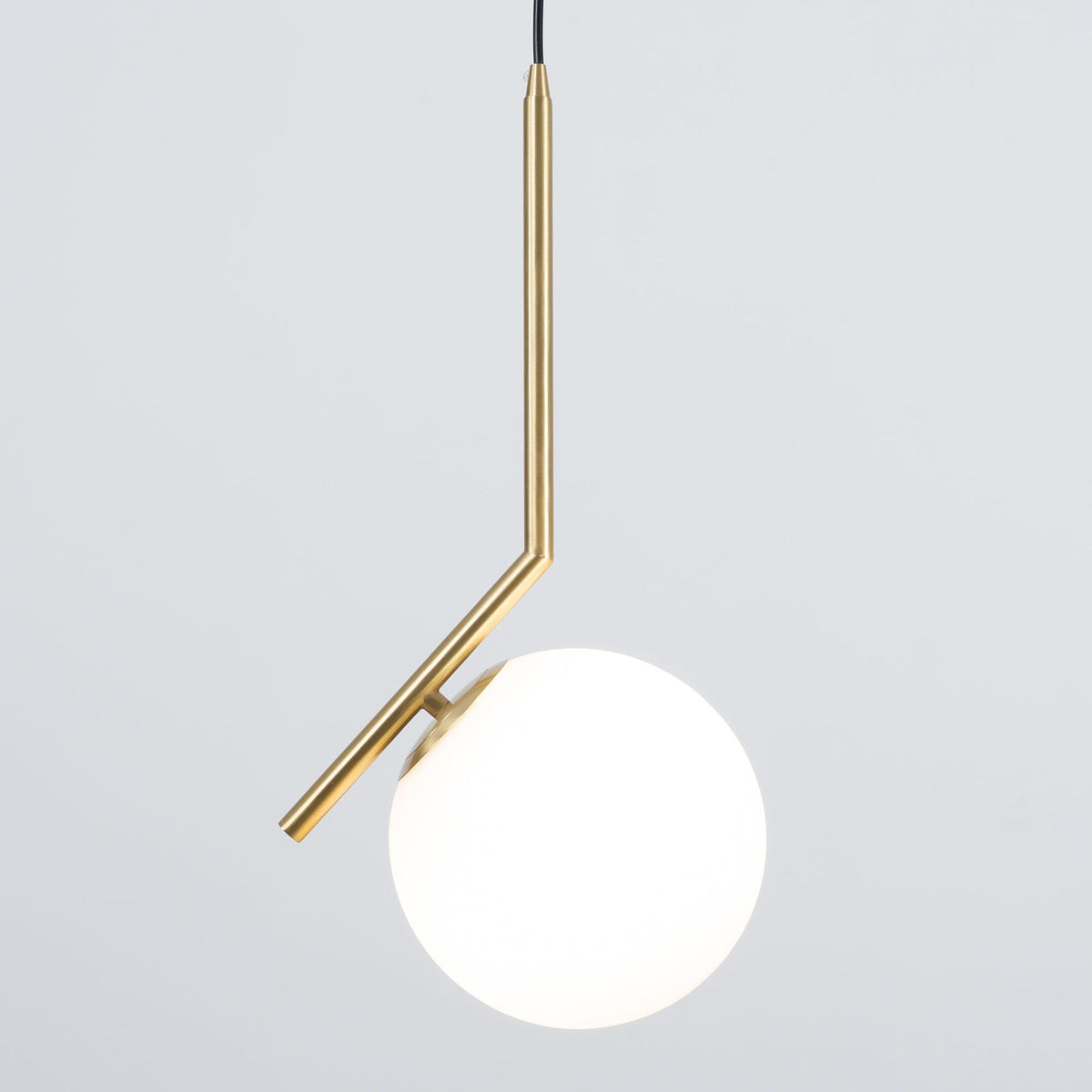ic-pendant-light
