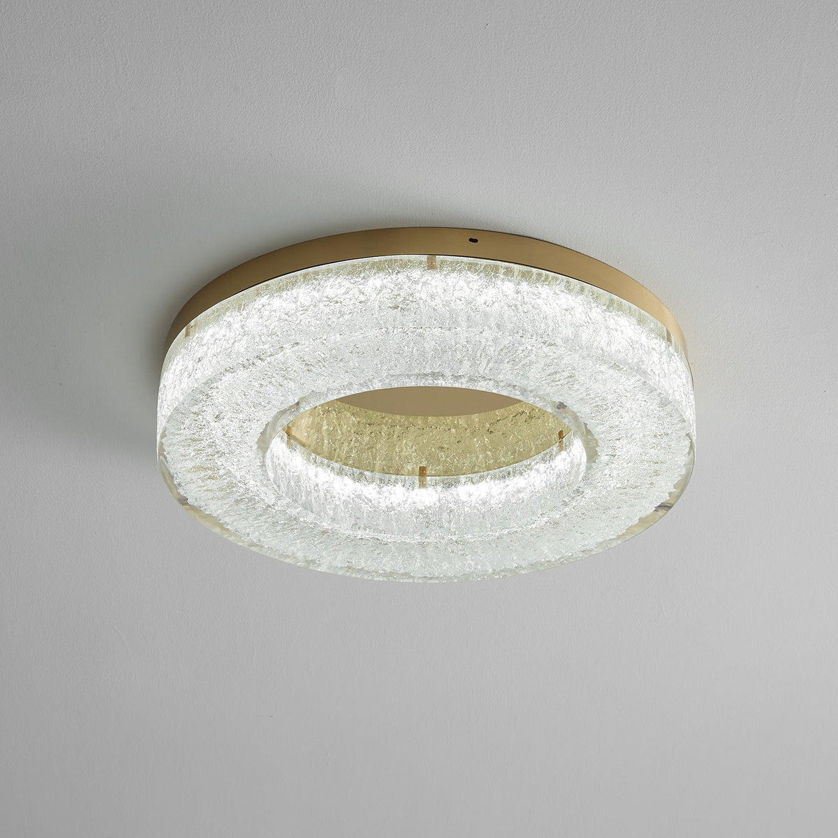 Ice Crack Circle Flush Mount Ceiling Light in Brass and Resin