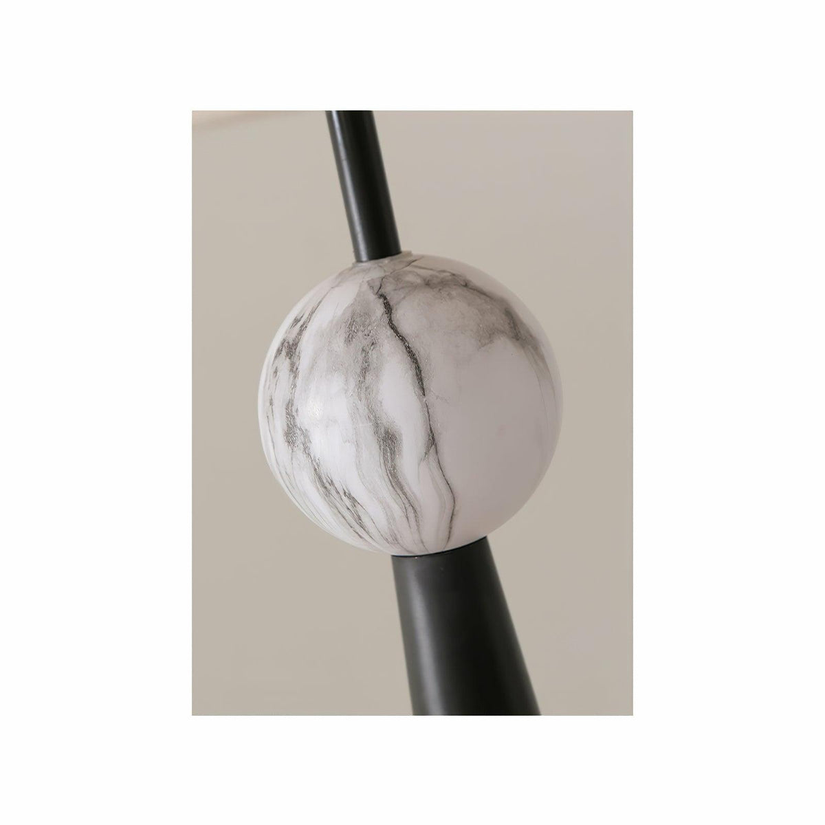 innes-floor-lamp