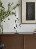 Iron Vine Sculptural Candle Holder – Modern Black Metal Centerpiece