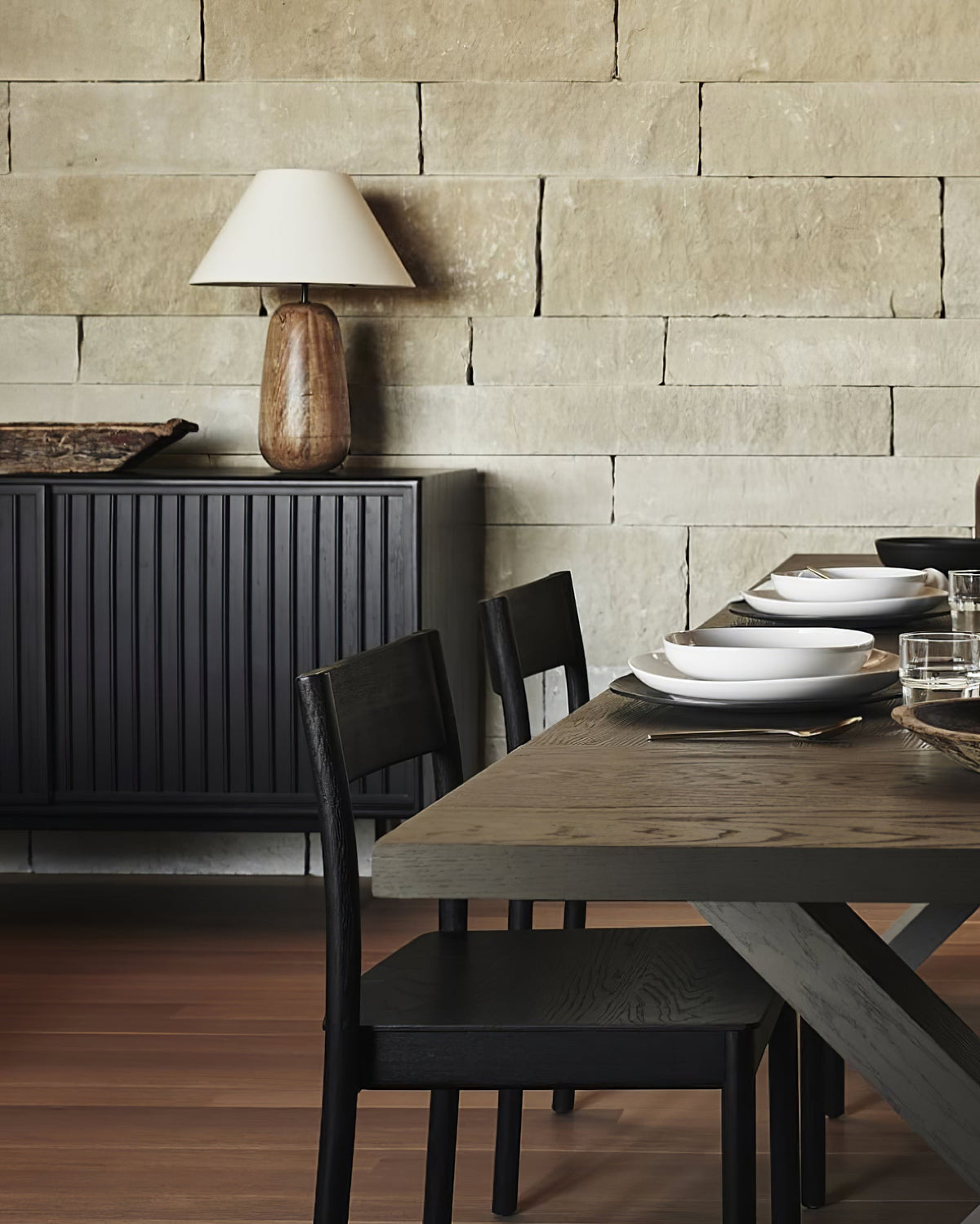 irving-wood-table-lamp