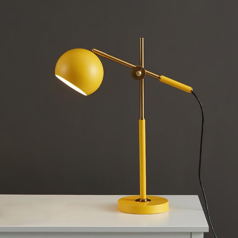 isaac-table-lamp