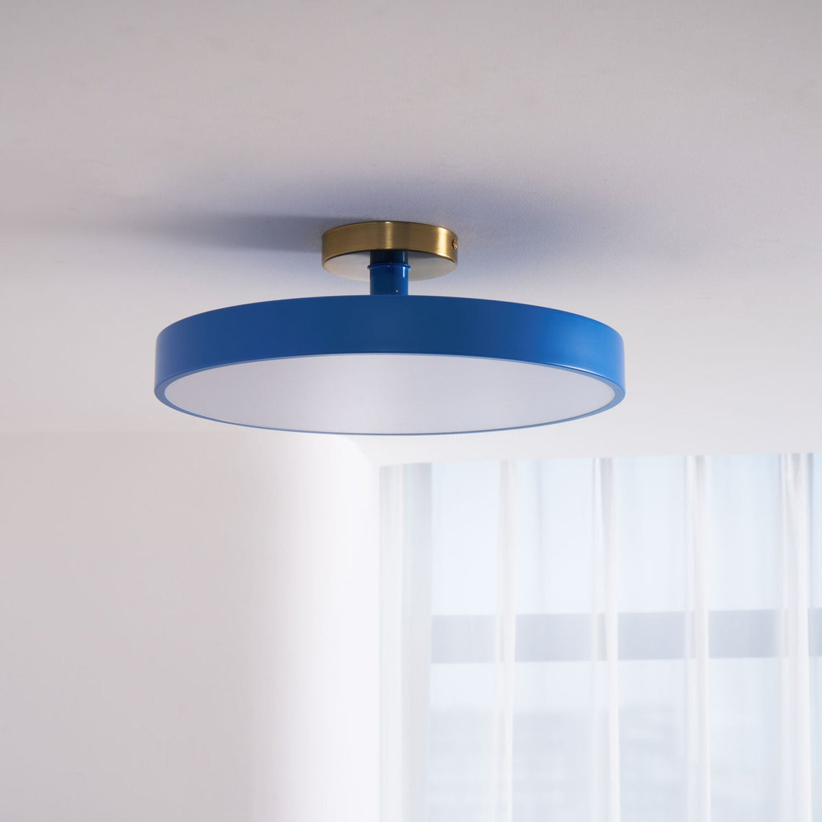 Isla Flush Mount Ceiling Light – Modern LED Ceiling Lamp with Acrylic Diffuser