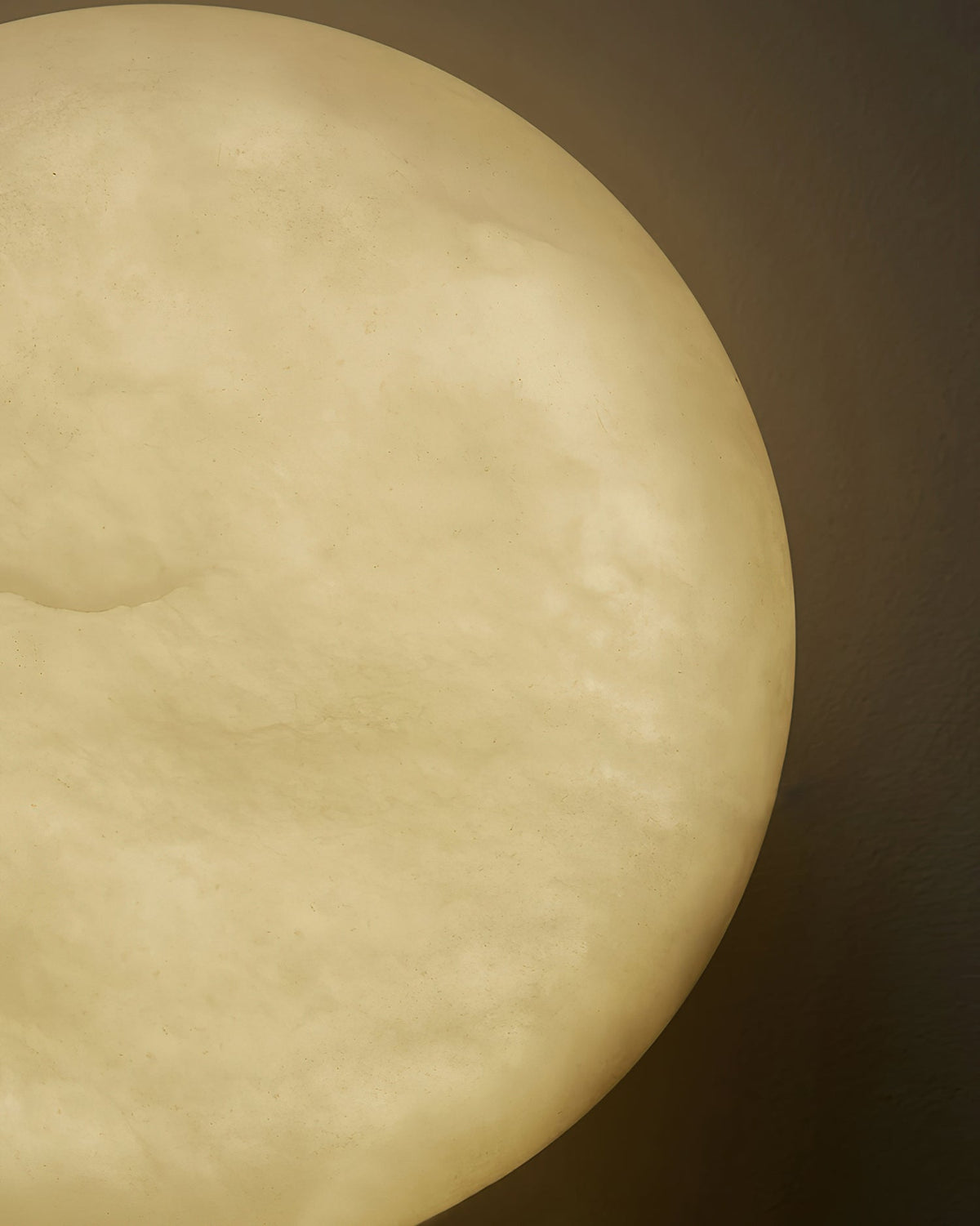 iveala-single-wall-lamp