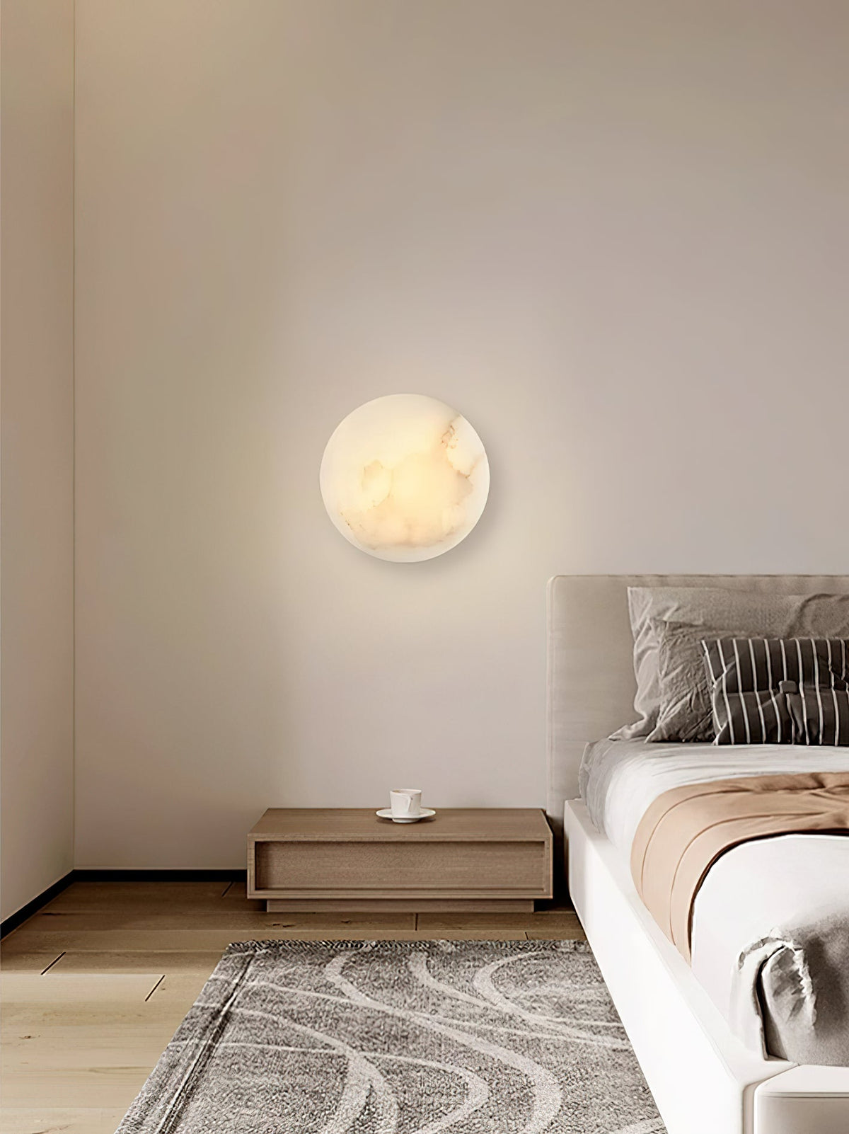 iveala-single-wall-lamp
