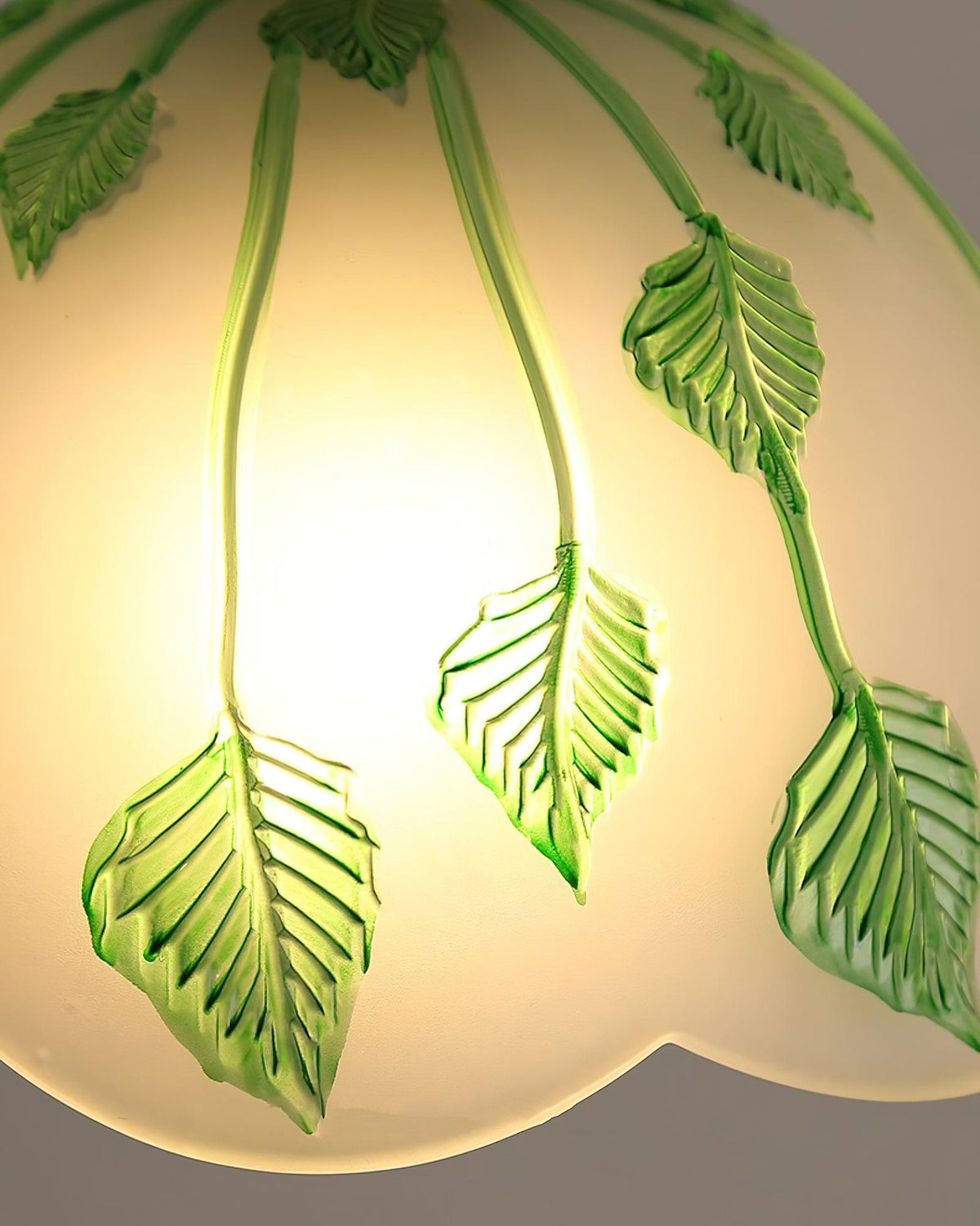 ivy-leaf-pendant-lamp