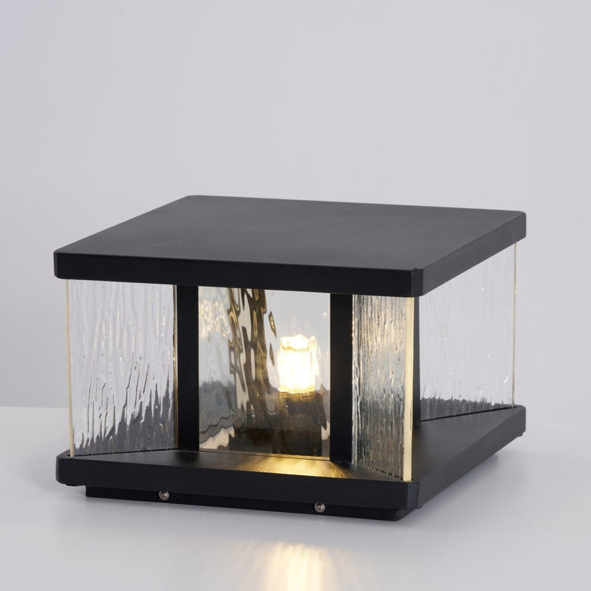 Stratos Square Outdoor Light – Modern Geometric LED Table Lamp for Patio & Garden