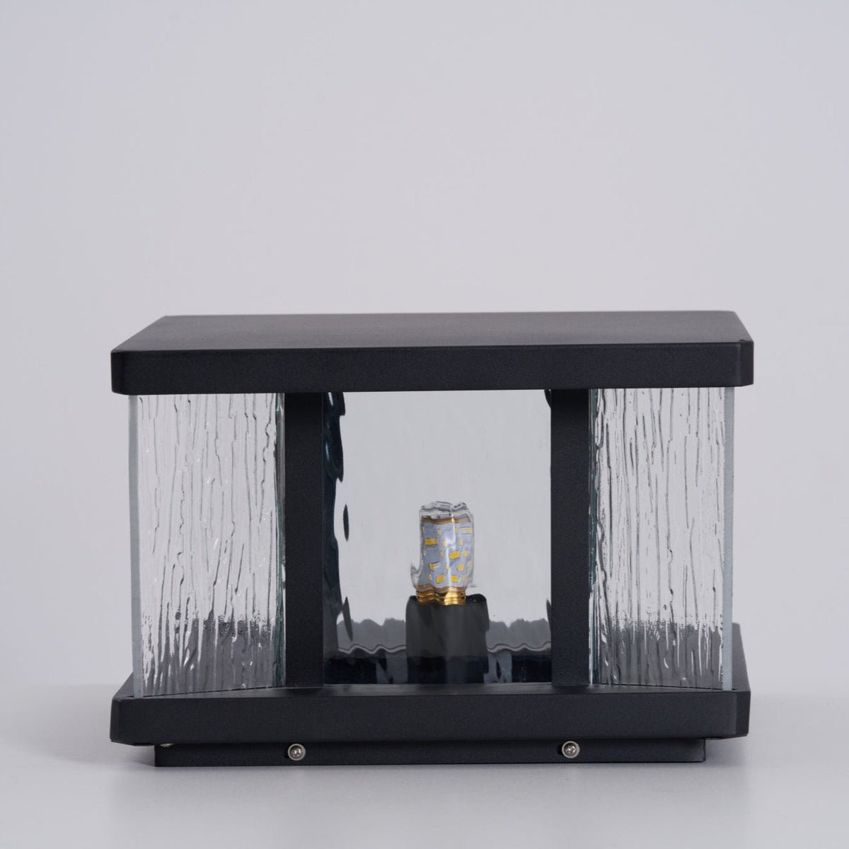 Stratos Square Outdoor Light – Modern Geometric LED Table Lamp for Patio & Garden