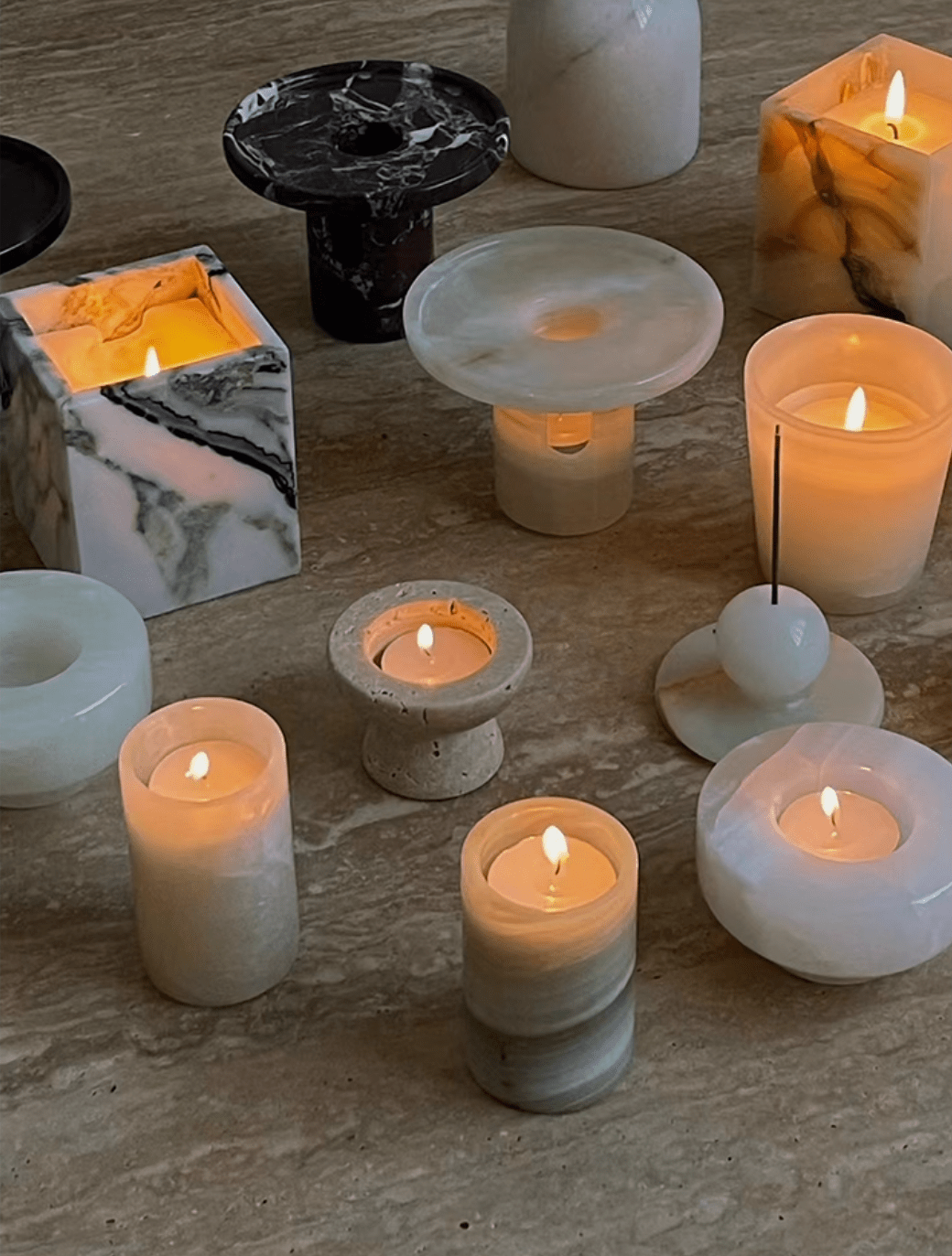 Lumière de Jade Onyx Marble Candle Holder – Minimalist Tabletop Glow