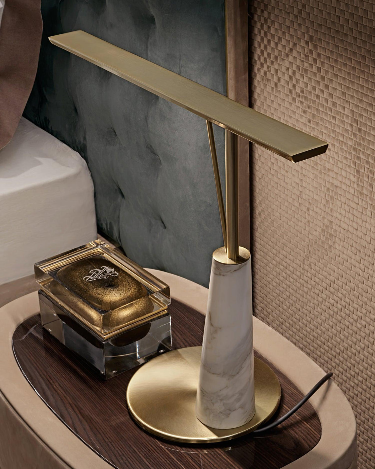 jasper-table-lamp