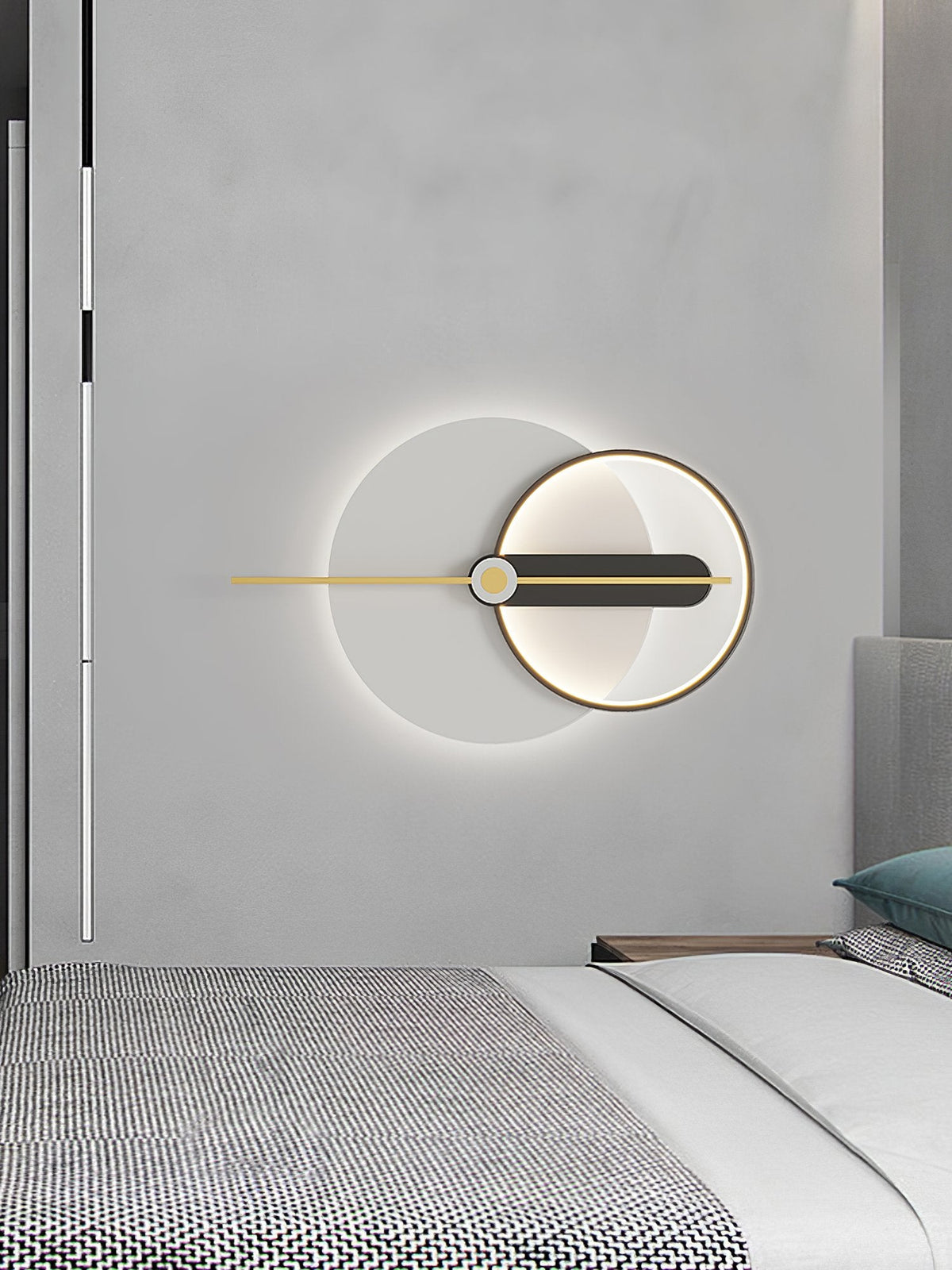 Jenks Line Wall Lamp