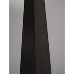 jett-obelisk-table-lamp