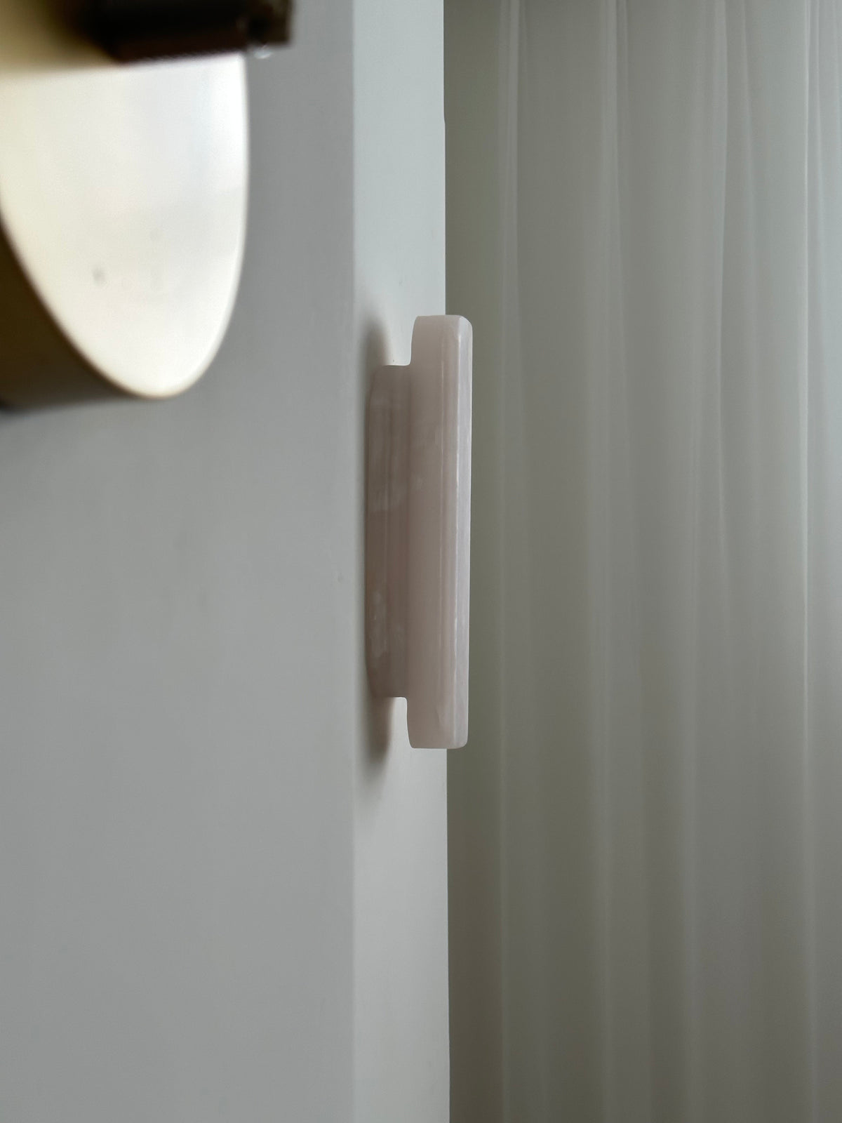 jewel-onyx-wall-lamp