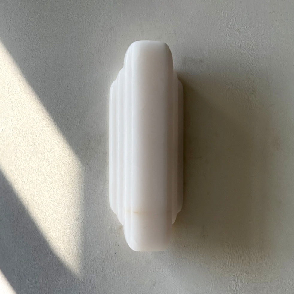 jewel-onyx-wall-lamp
