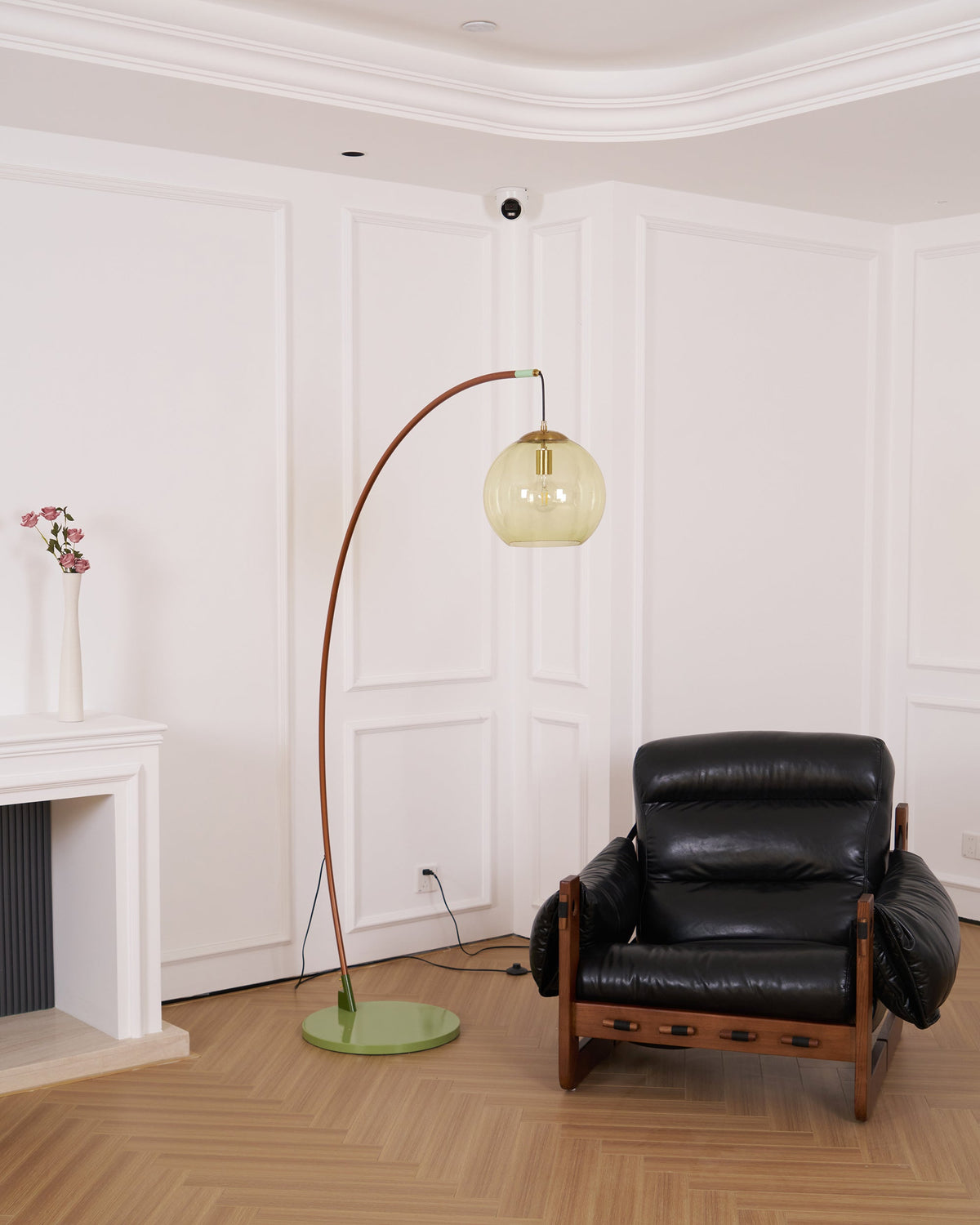 joni-arc-floor-lamp