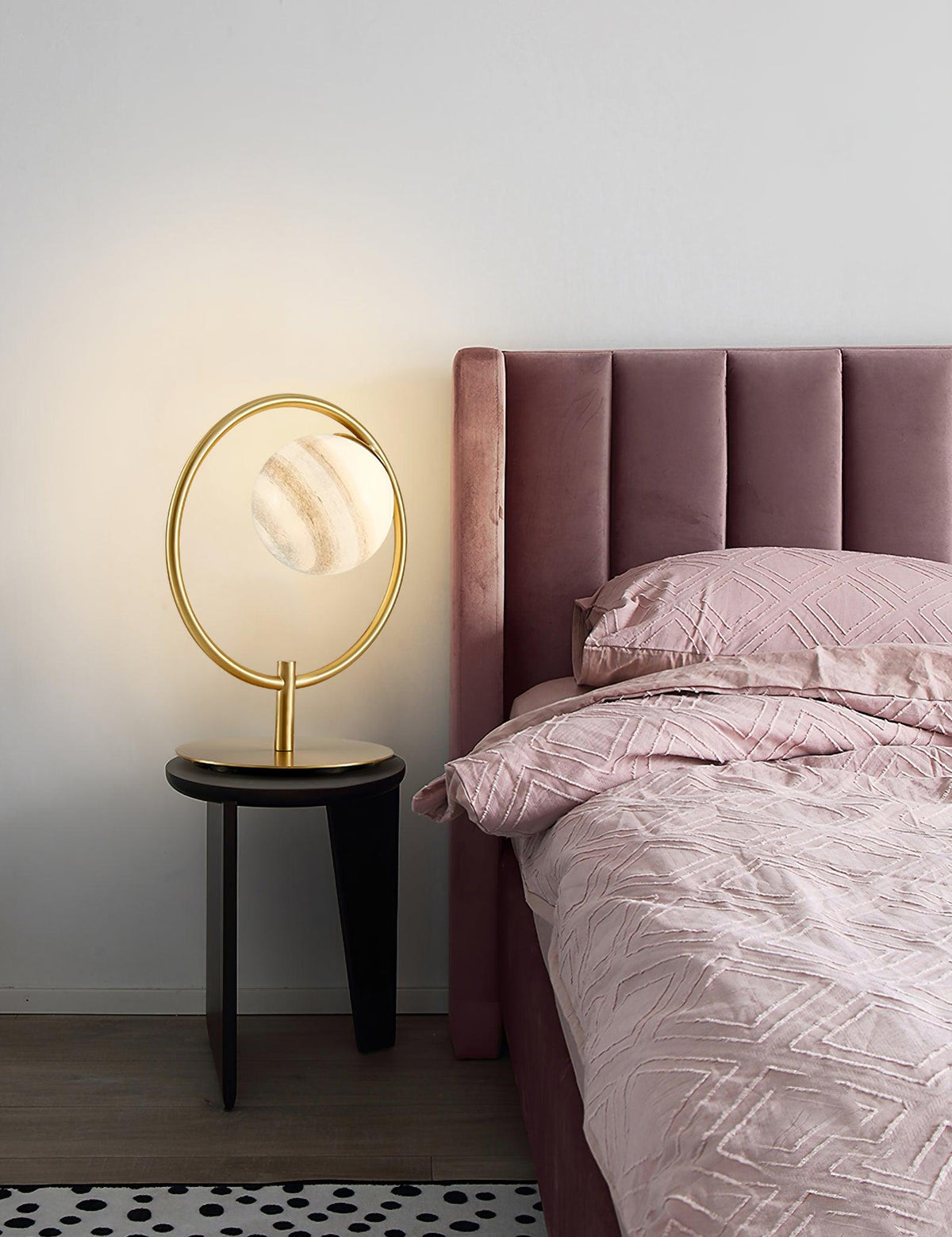Jupiter Table Lamp