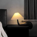 kakuda-pine-table-lamp