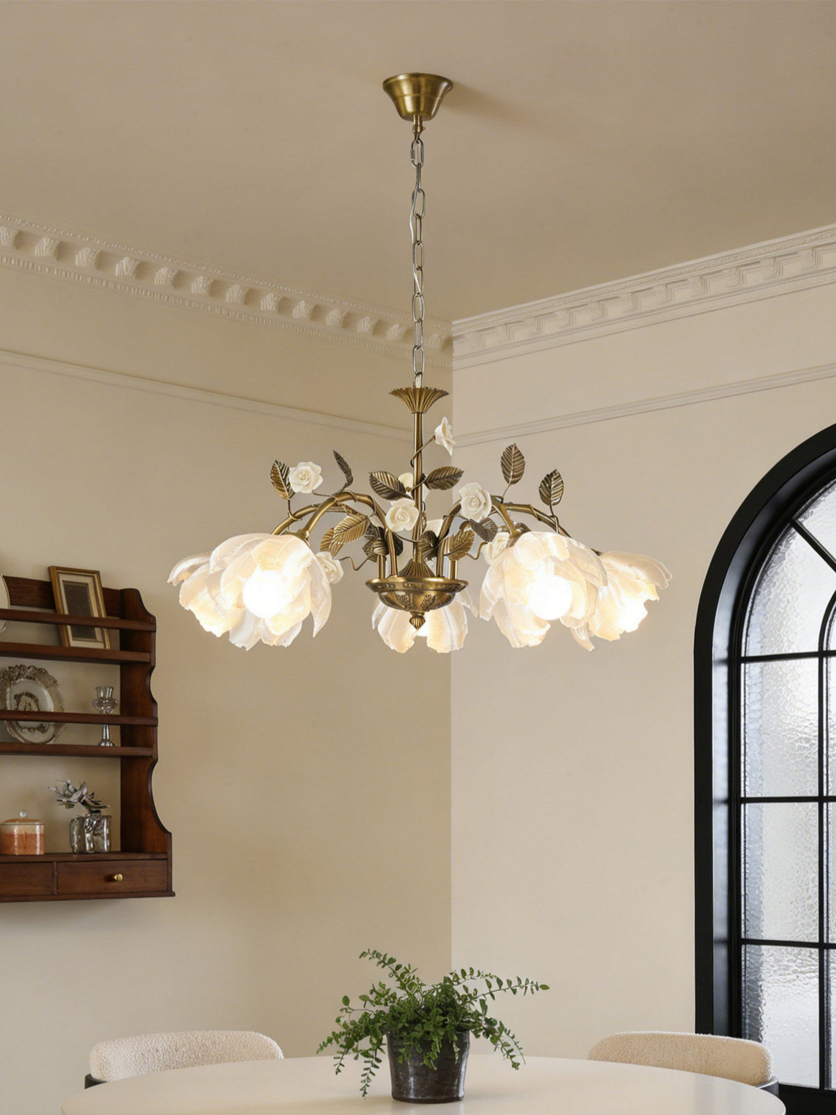 kalin-flower-chandelier