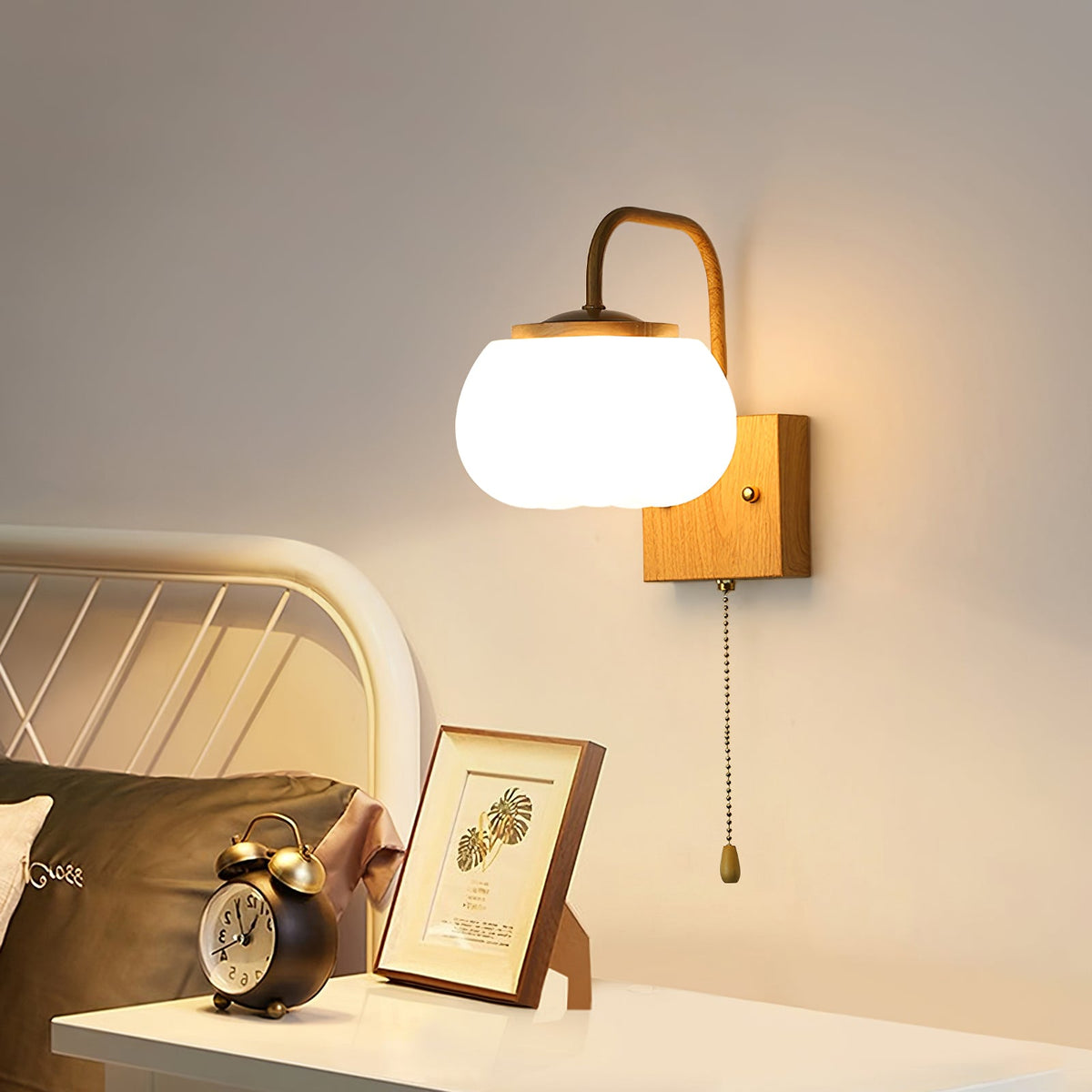 kapok-flower-wall-lamp
