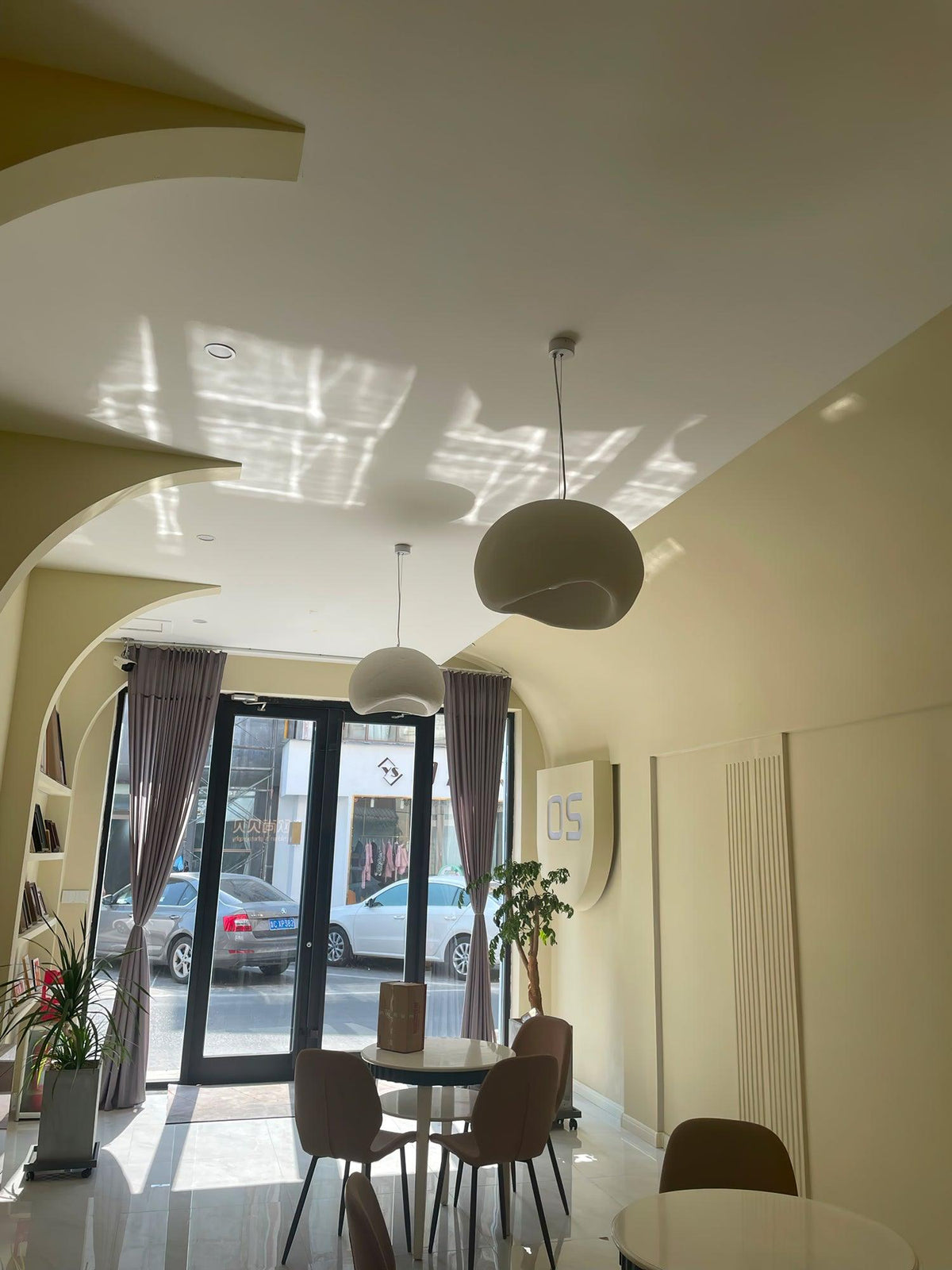 Cirrus Cloud Pendant Light – Modern Minimalist Ceiling Lamp for Living Room, Bedroom, Dining, Hotel