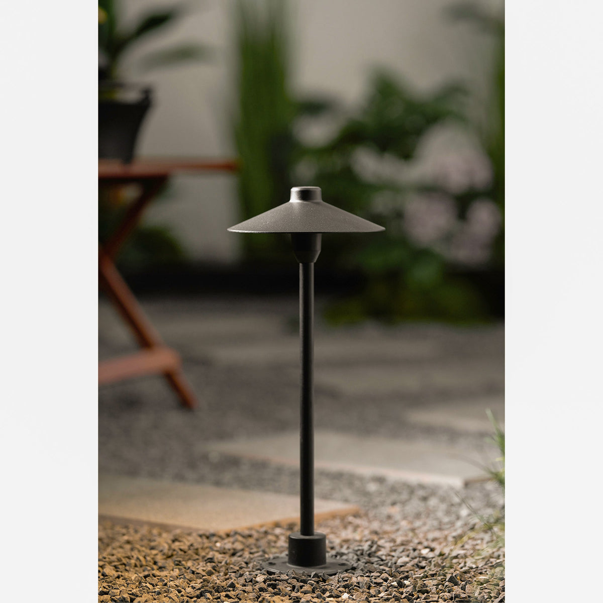 kichler-outdoor-table-lamp