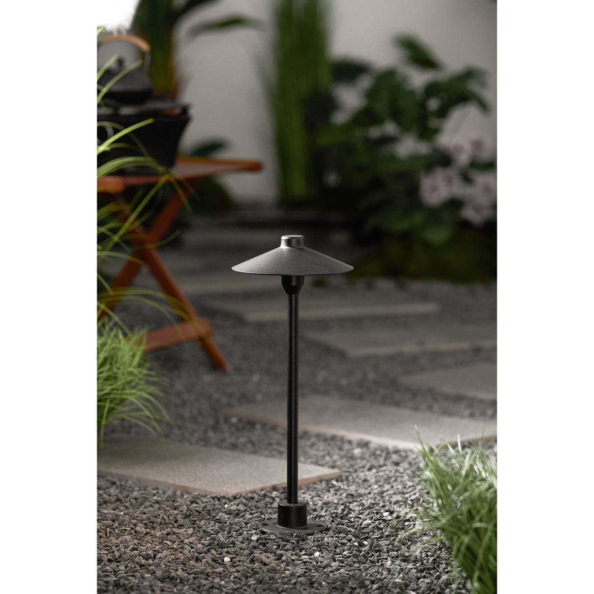 kichler-outdoor-table-lamp