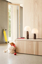 kin-table-lamp