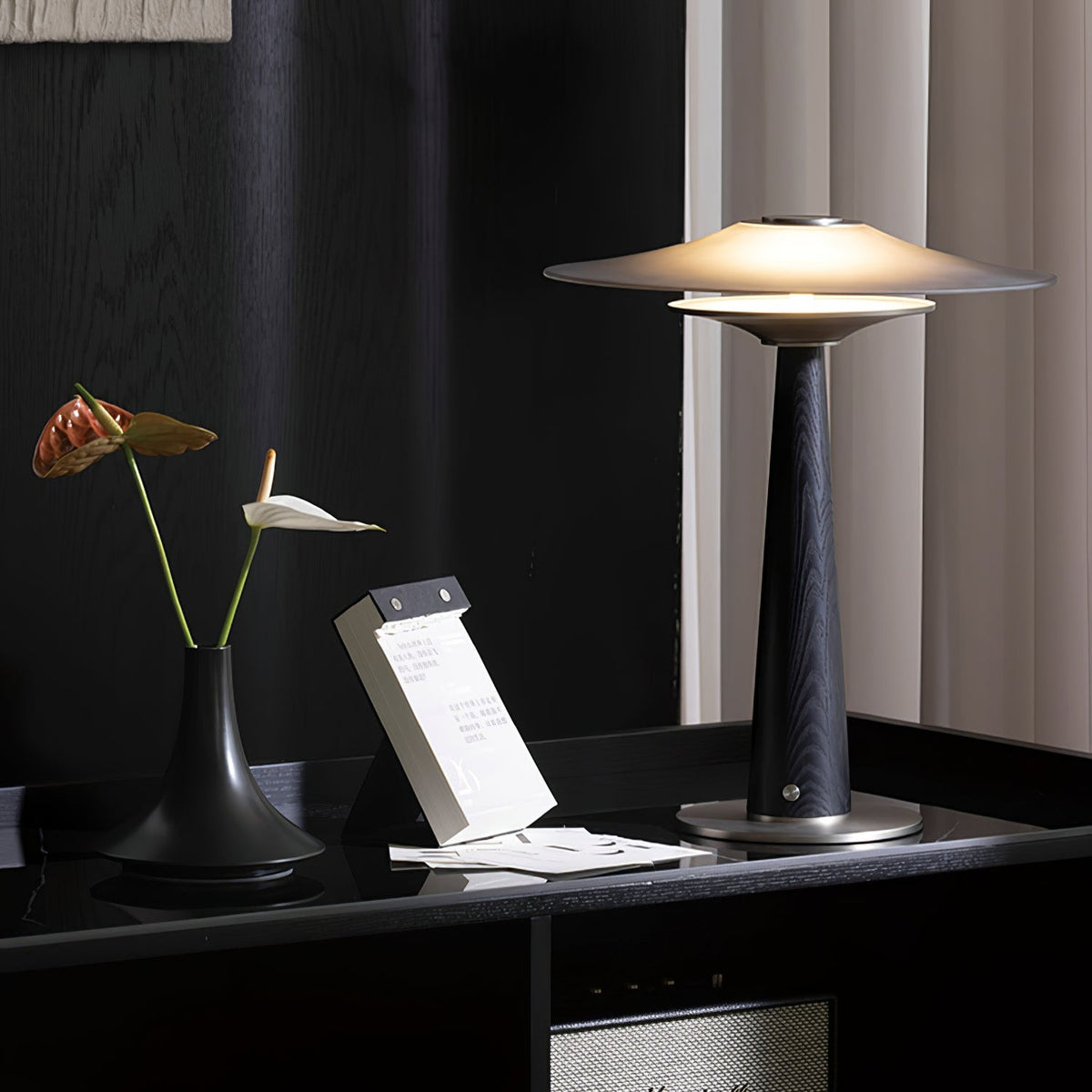 Kizu Peak Table Lamp – Sculptural LED Table Light for Modern Interiors