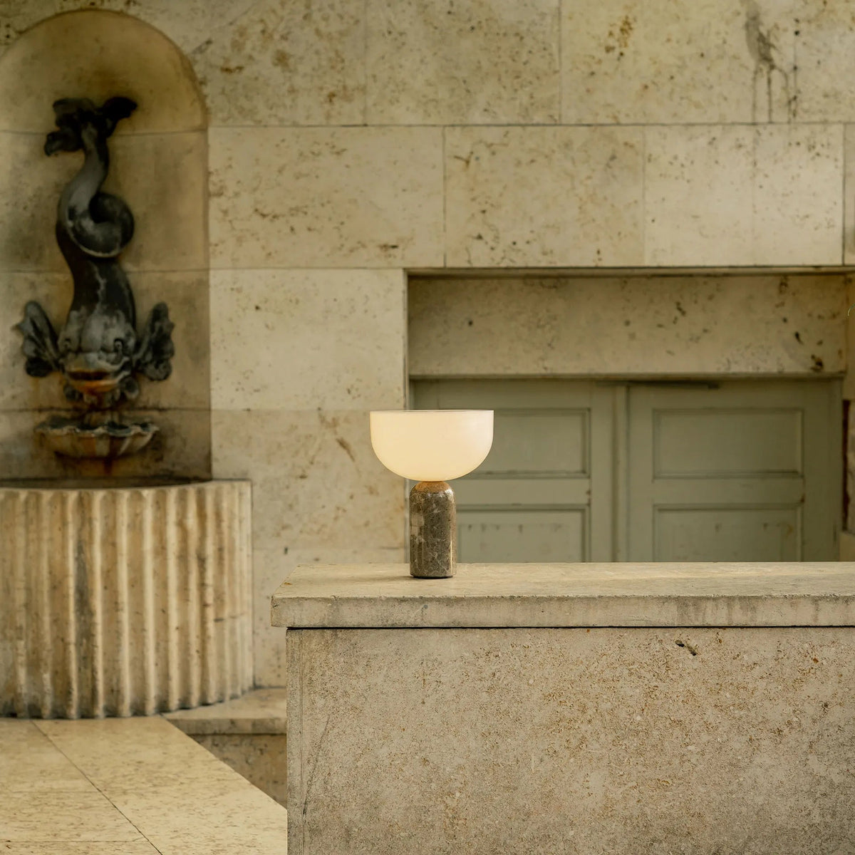 kizu-table-lamp