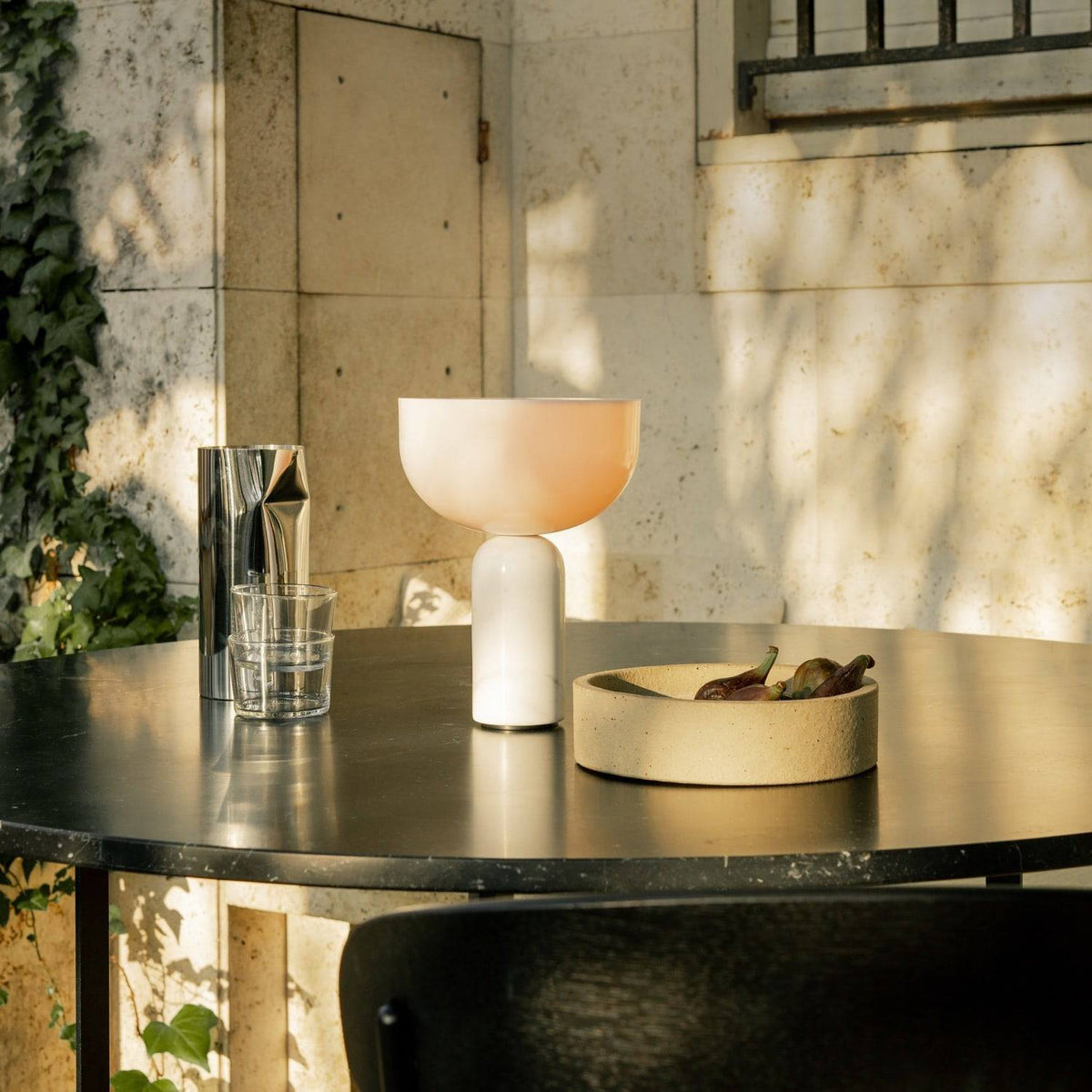 kizu-table-lamp