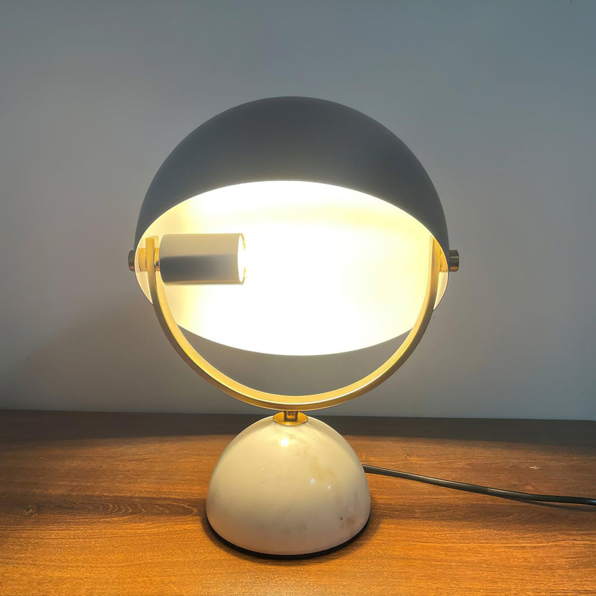 kling-marble-table-lamp