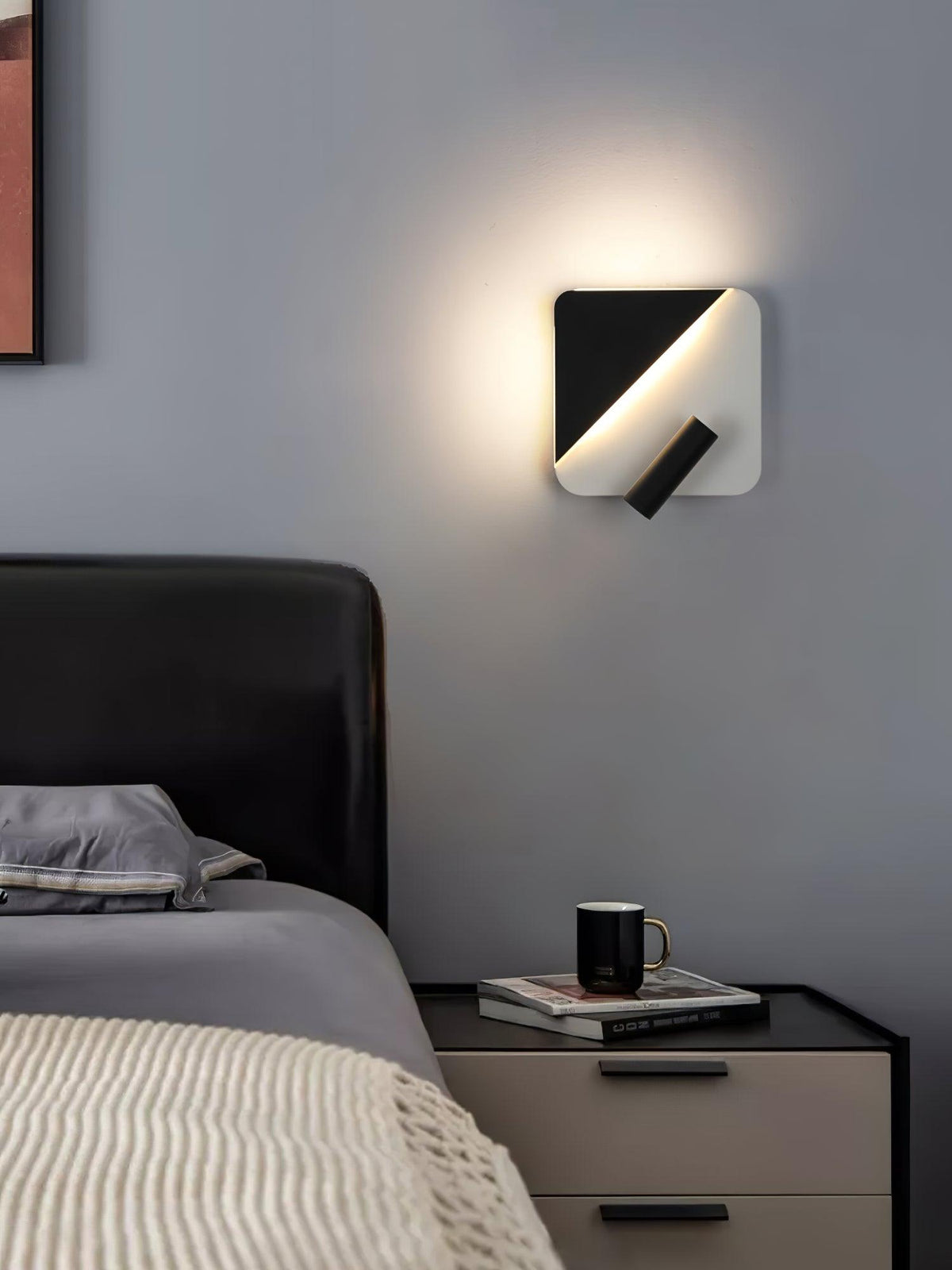 Kneeland Rotatable Wall Lamp