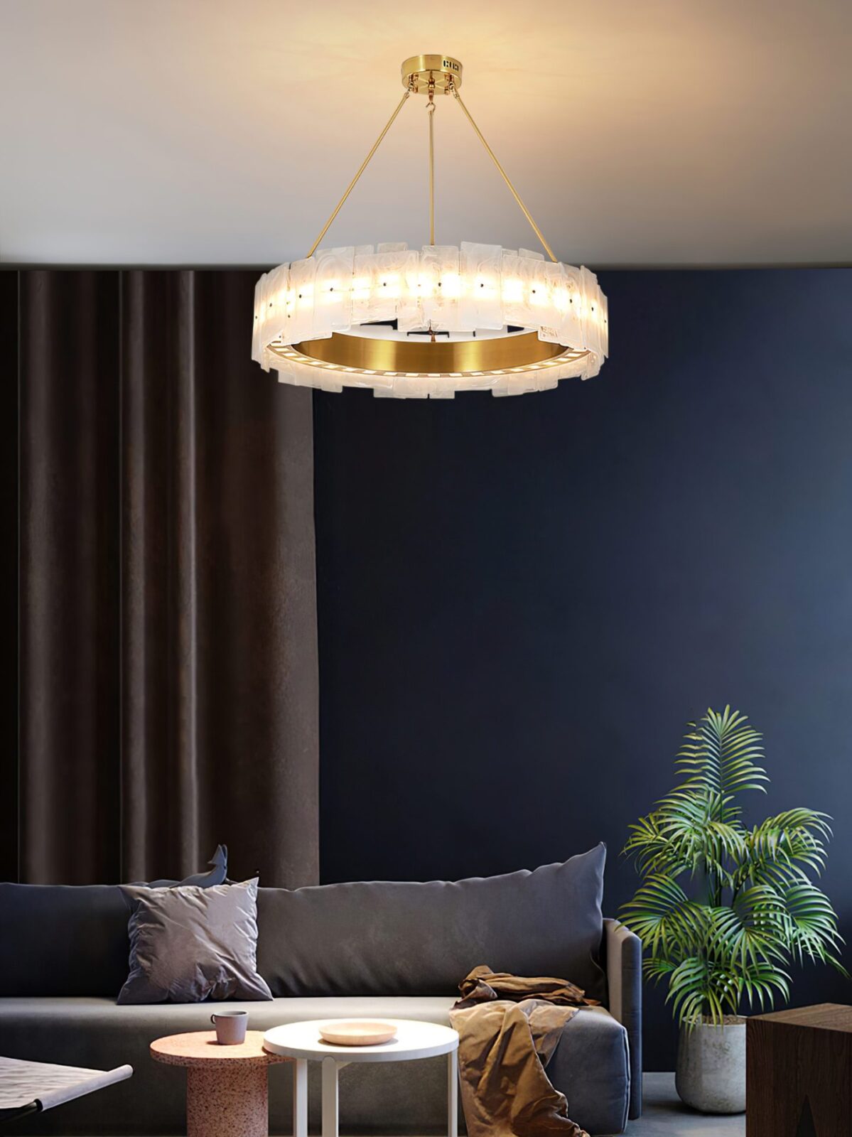 LEAH Chandelier
