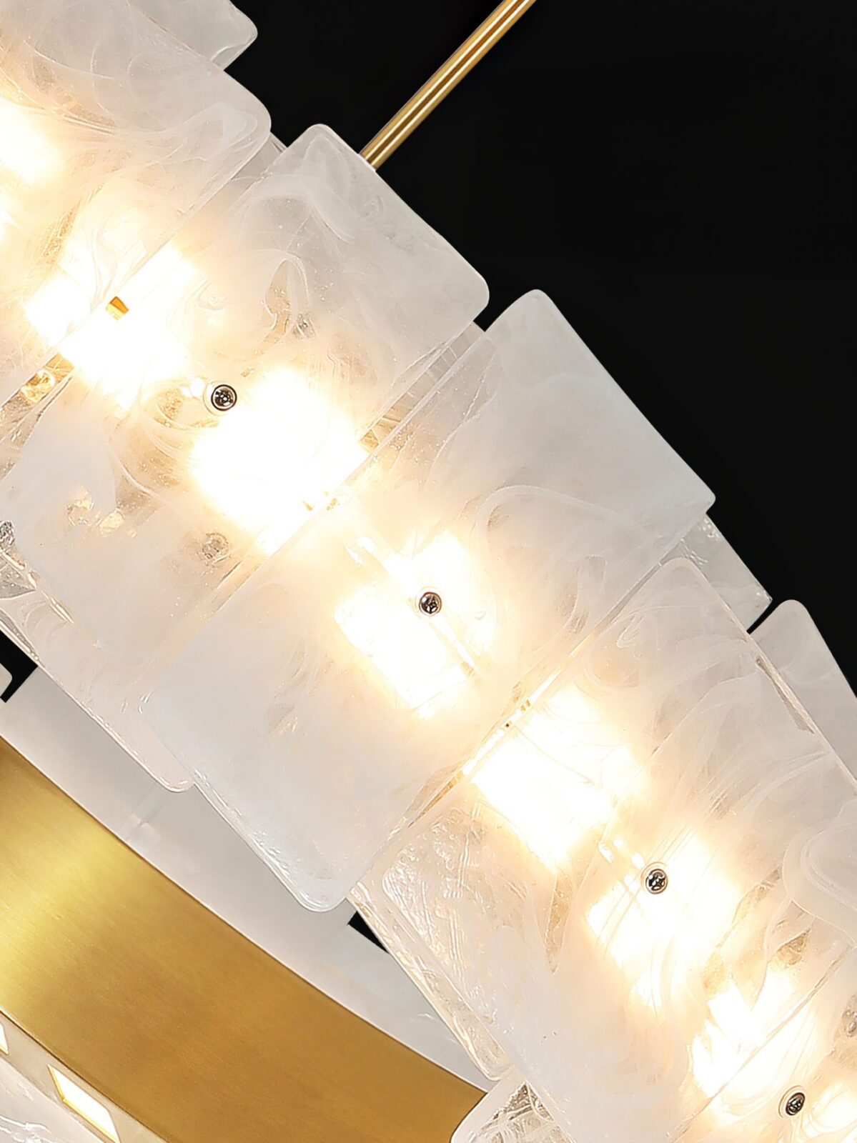 LEAH Chandelier